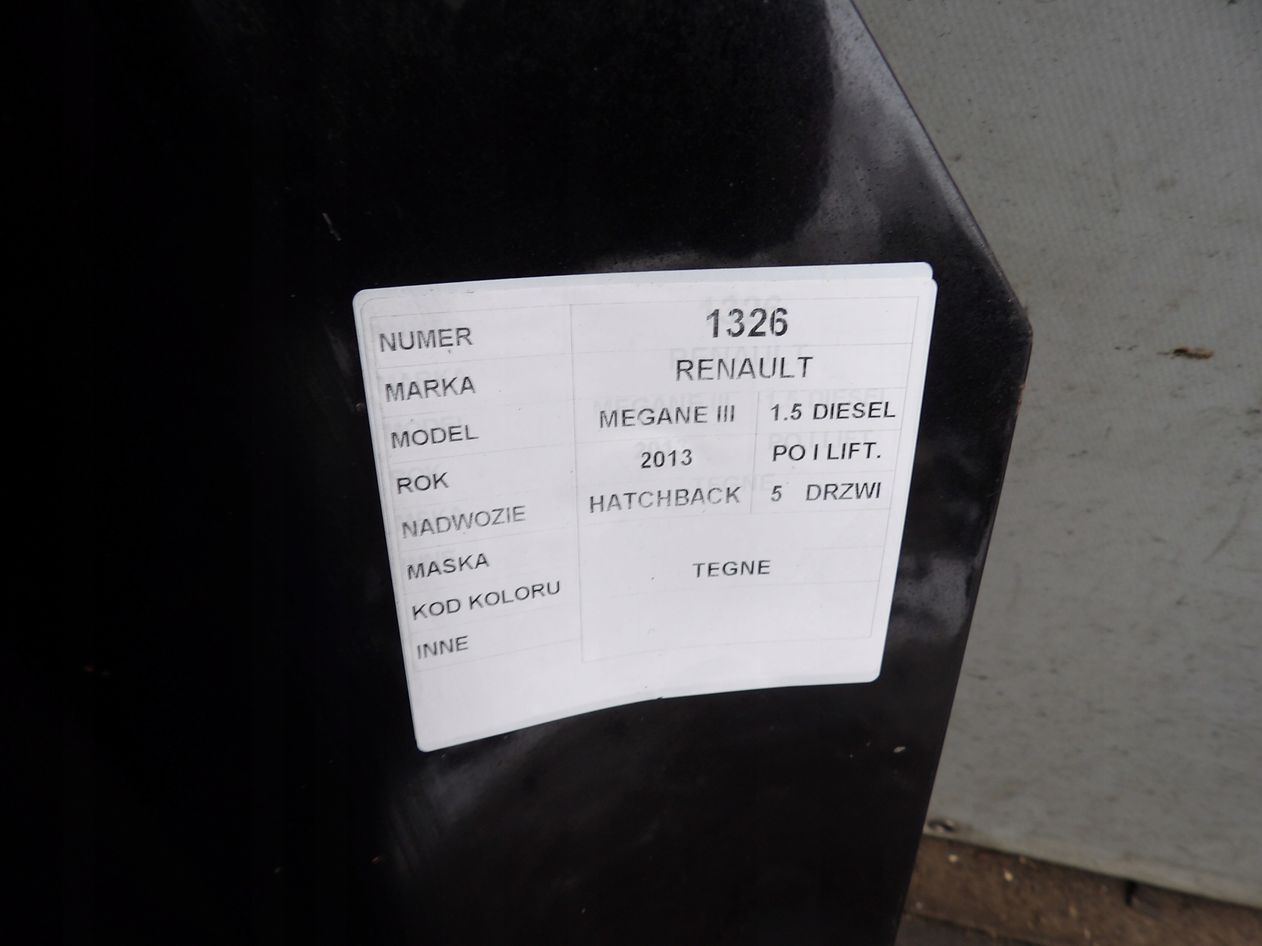Renault Megane III lift cofano lak. TEGNE