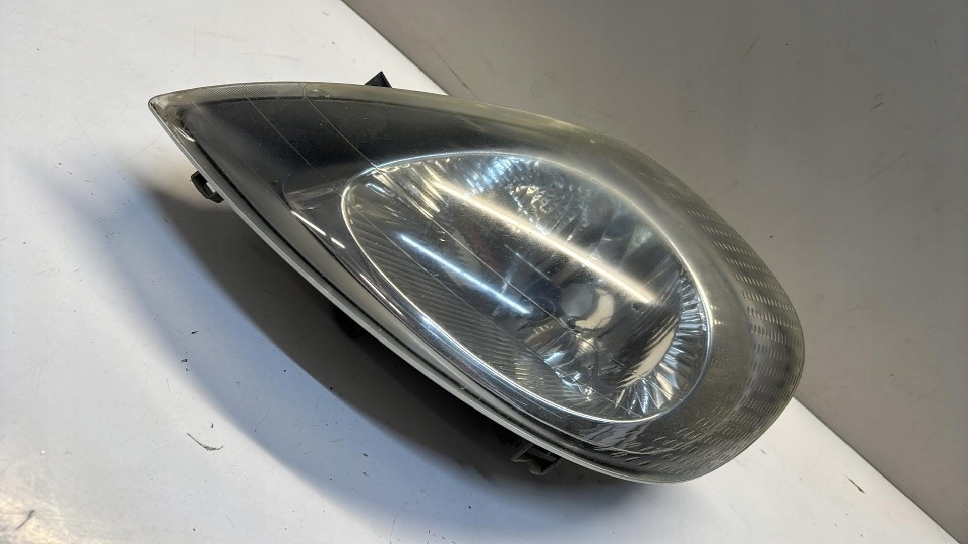 light left front REFLEKTOR left front RENAULT TRAFIC II OPEL VIVARO