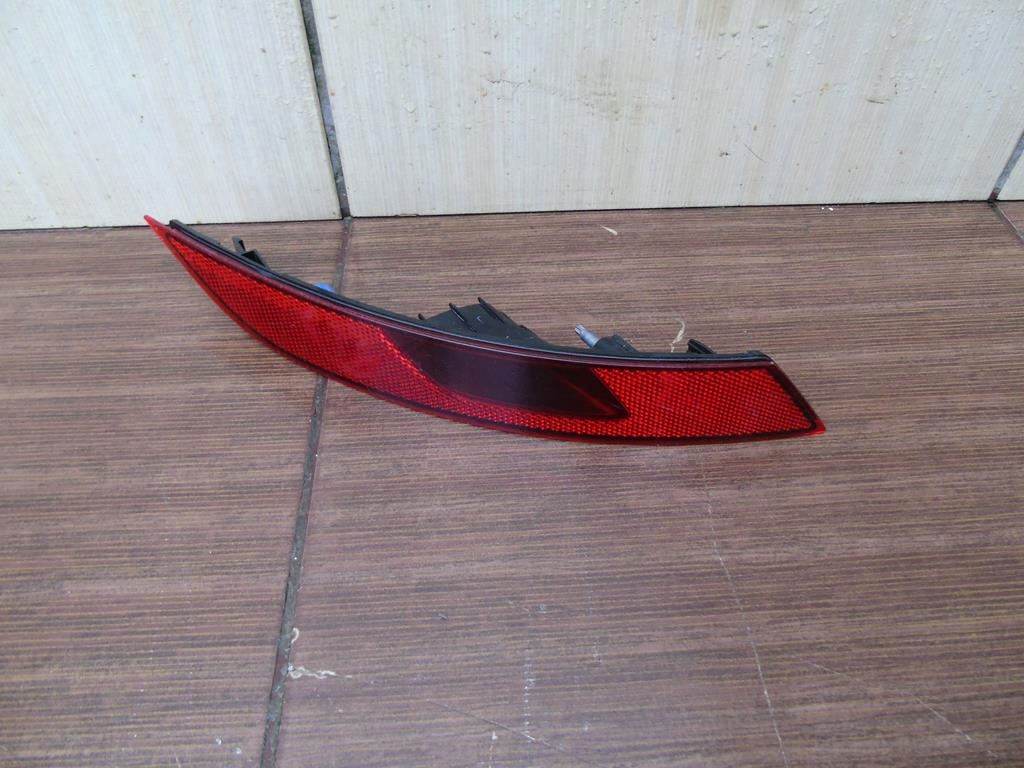 P31698756 - ВІДБИВАЧ ЗАДНЬОГО БАМПЕРА ПРАВИЙ POLESTAR 2 II 20-21