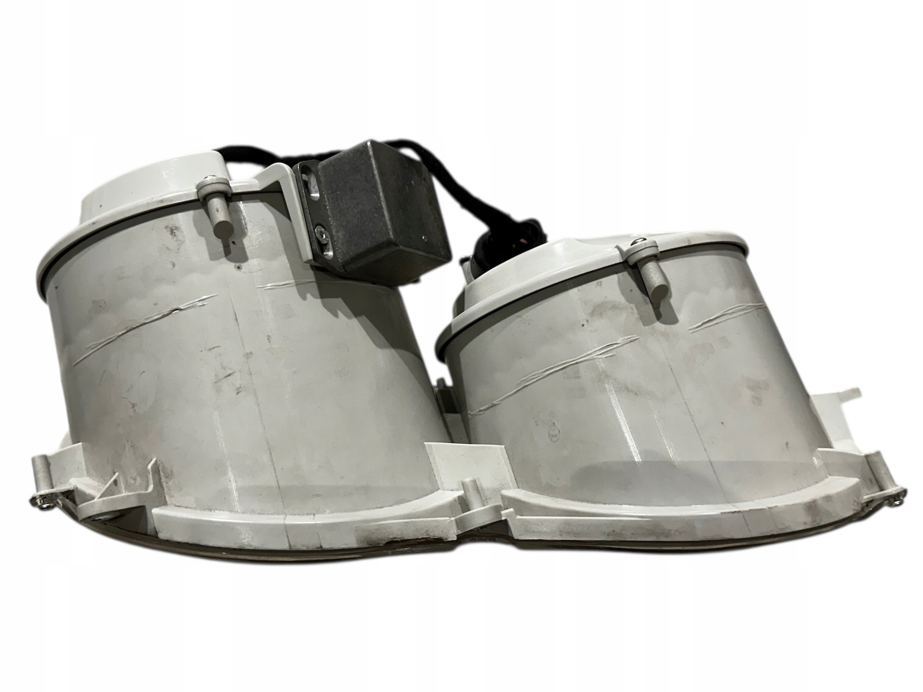 BUGATTI VEYRON rear light RH LH 5B0945096D 5B0945095D