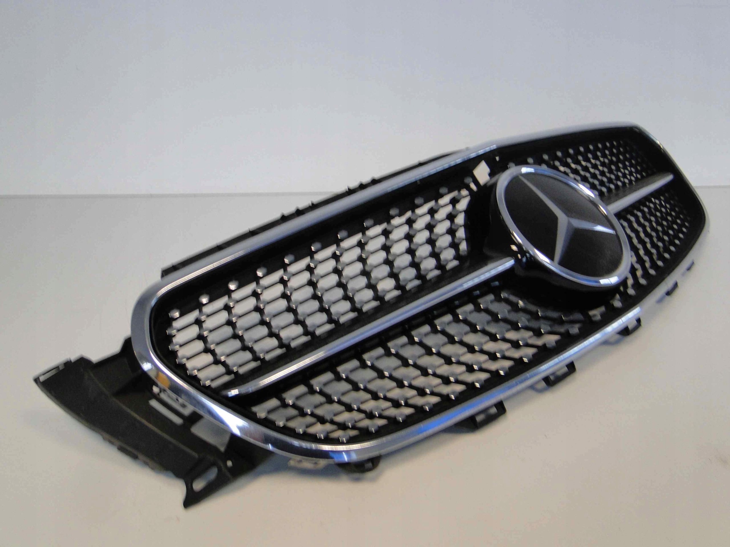 MERCEDES E KLASA 238 C/A GRILL DIAMENT AMG RADAR Numer katalogowy części A2388881400