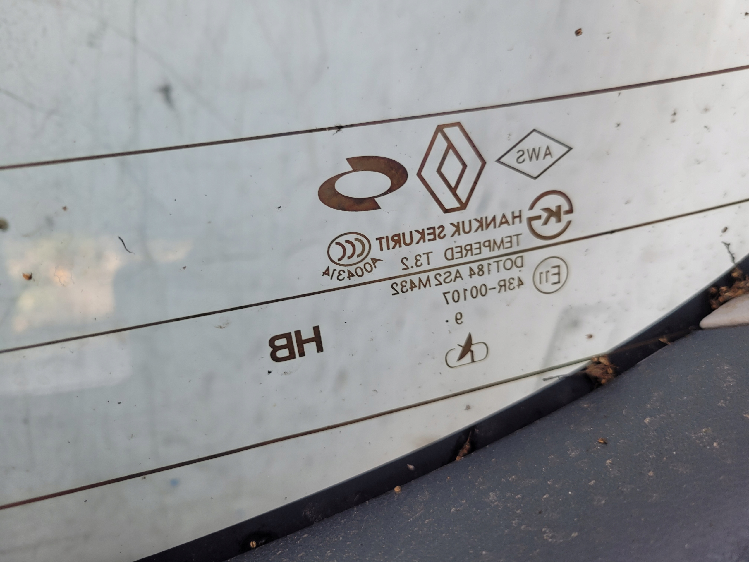 Renault Koleos 1 and 08- trunk door boot
