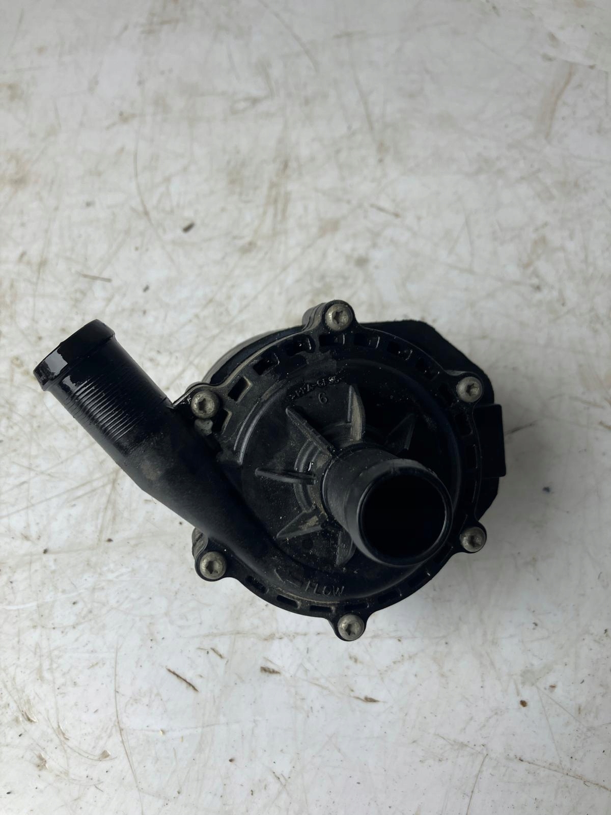 water pump 1035348-00 TESLA MODEL S LIFT