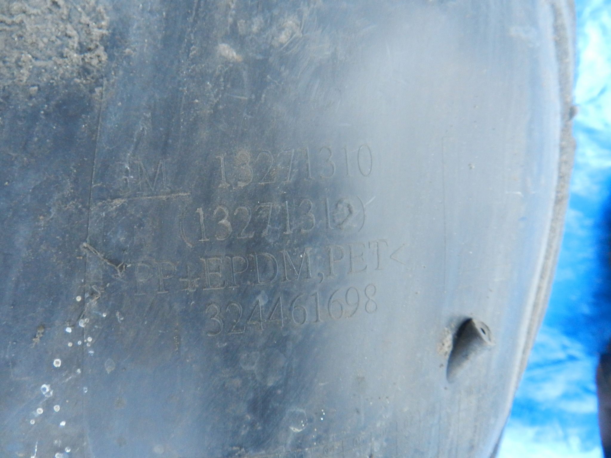 | Astra J подкрылки левый перед Передний 13271310