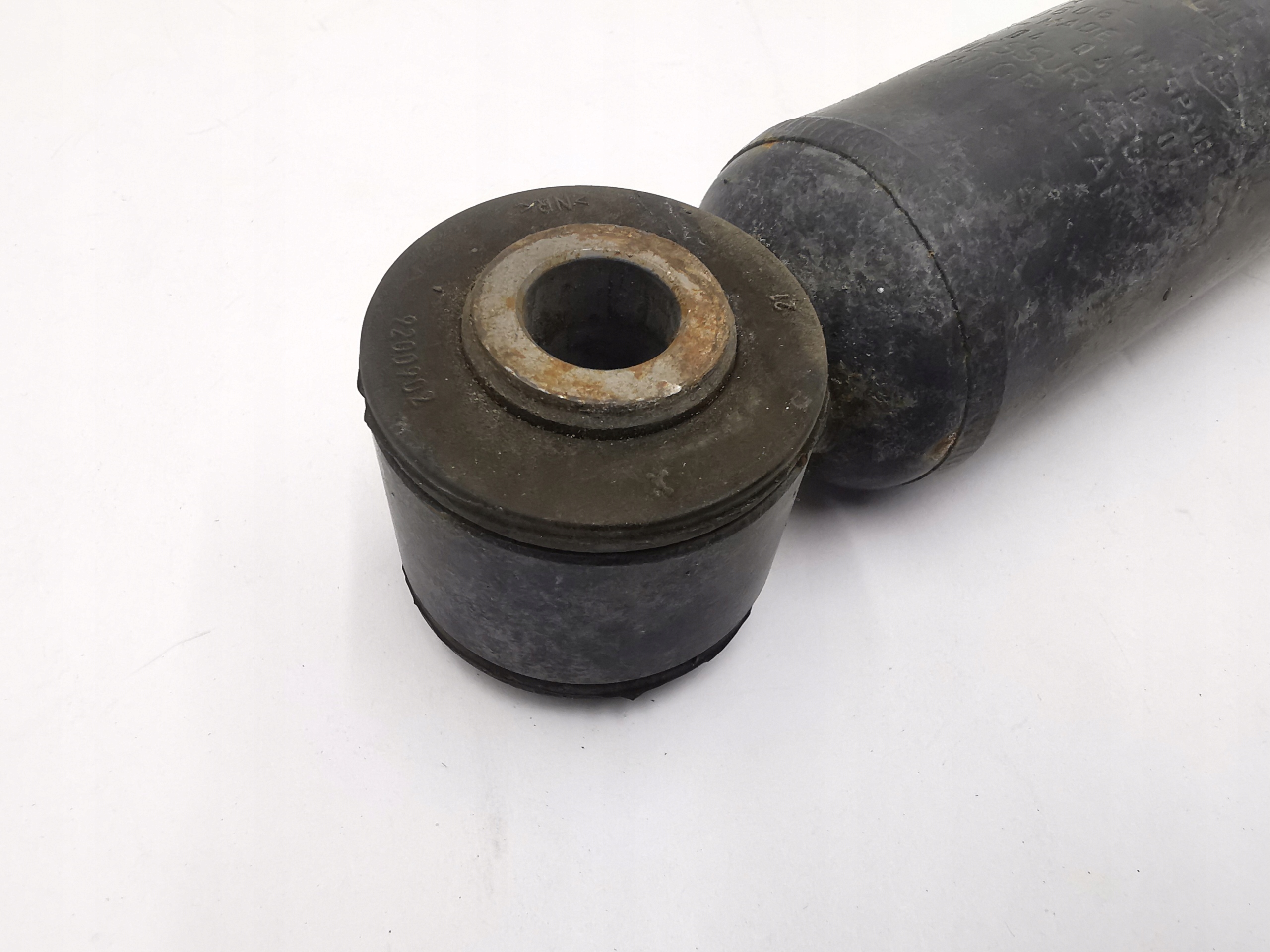 AMOROTYZATOR posteriore posteriore RENAULT CAPTUR e 562107338R