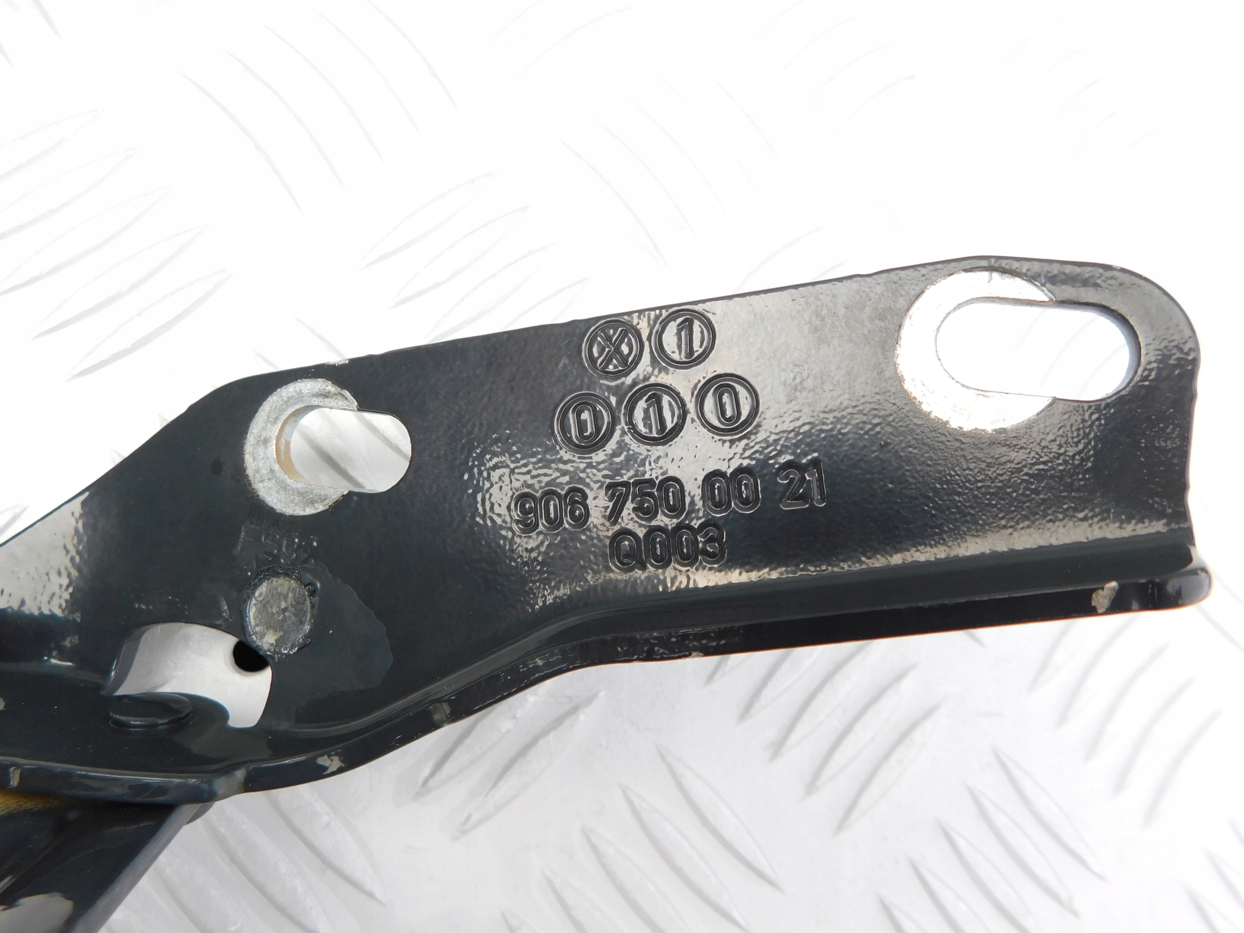 Mercedes Sprinter 906 VW Crafter hinge bonnet hinges 2 szt 06-17r black,