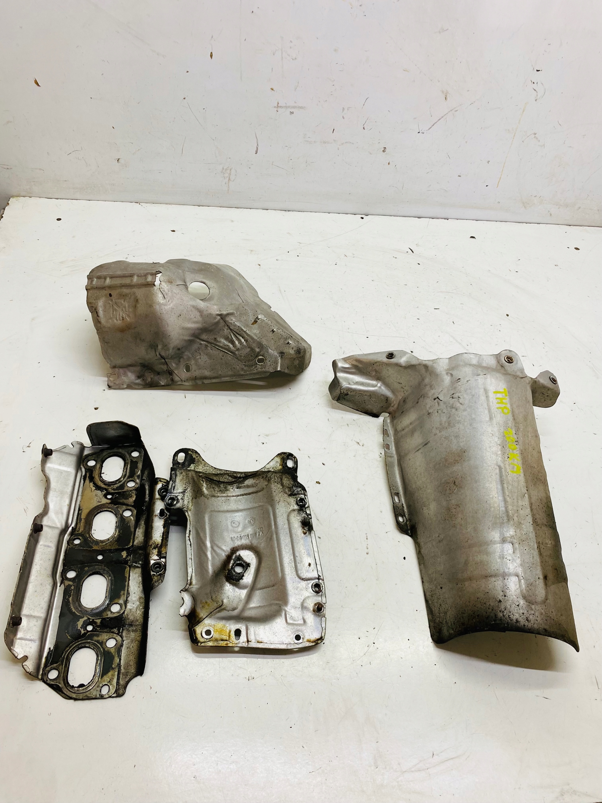 OBUDOWA KATALIZATORA PEUGEOT CITROEN 1,6 THP