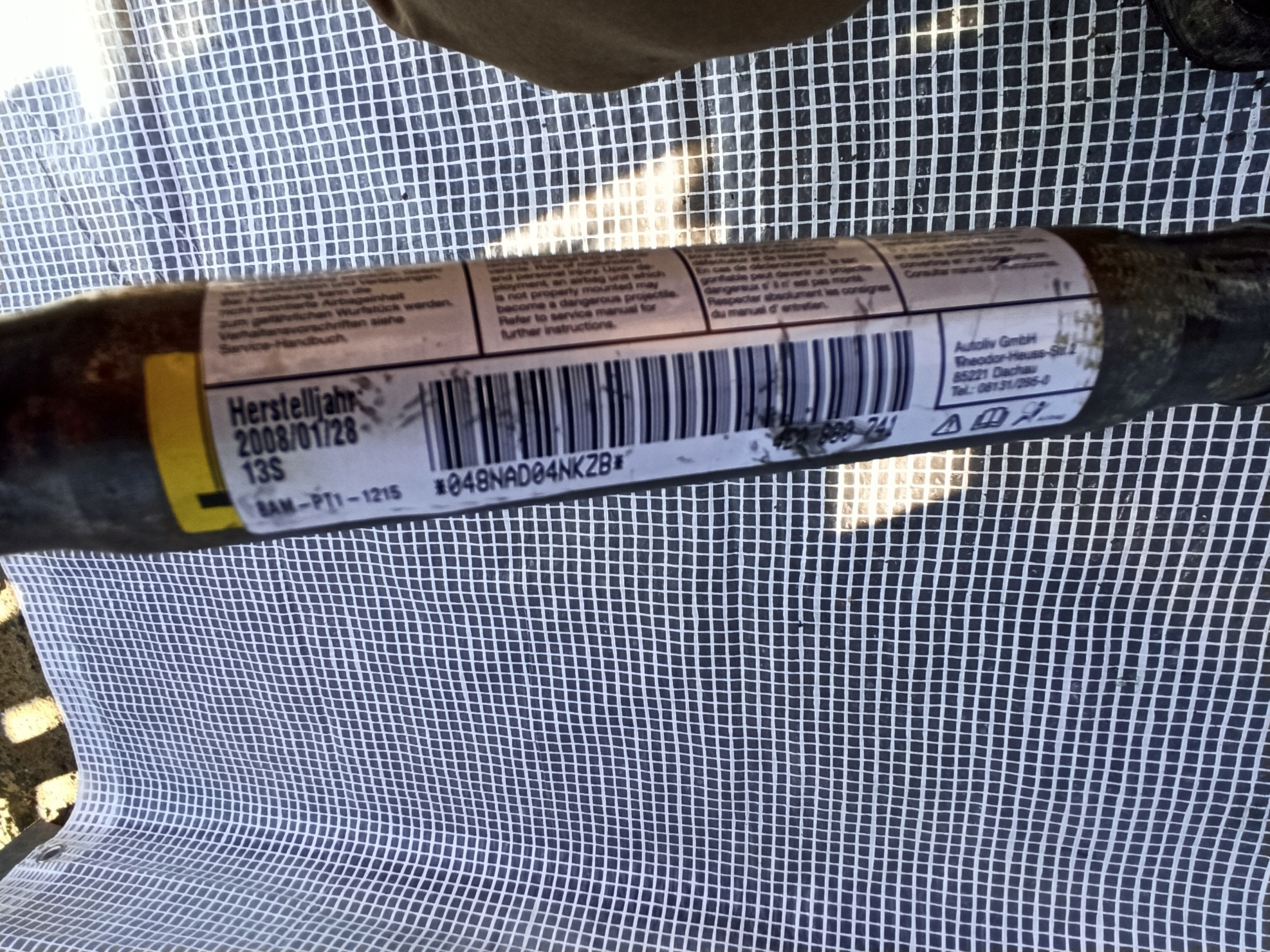 пиропатрон воздушная Audi OE 4E0880741