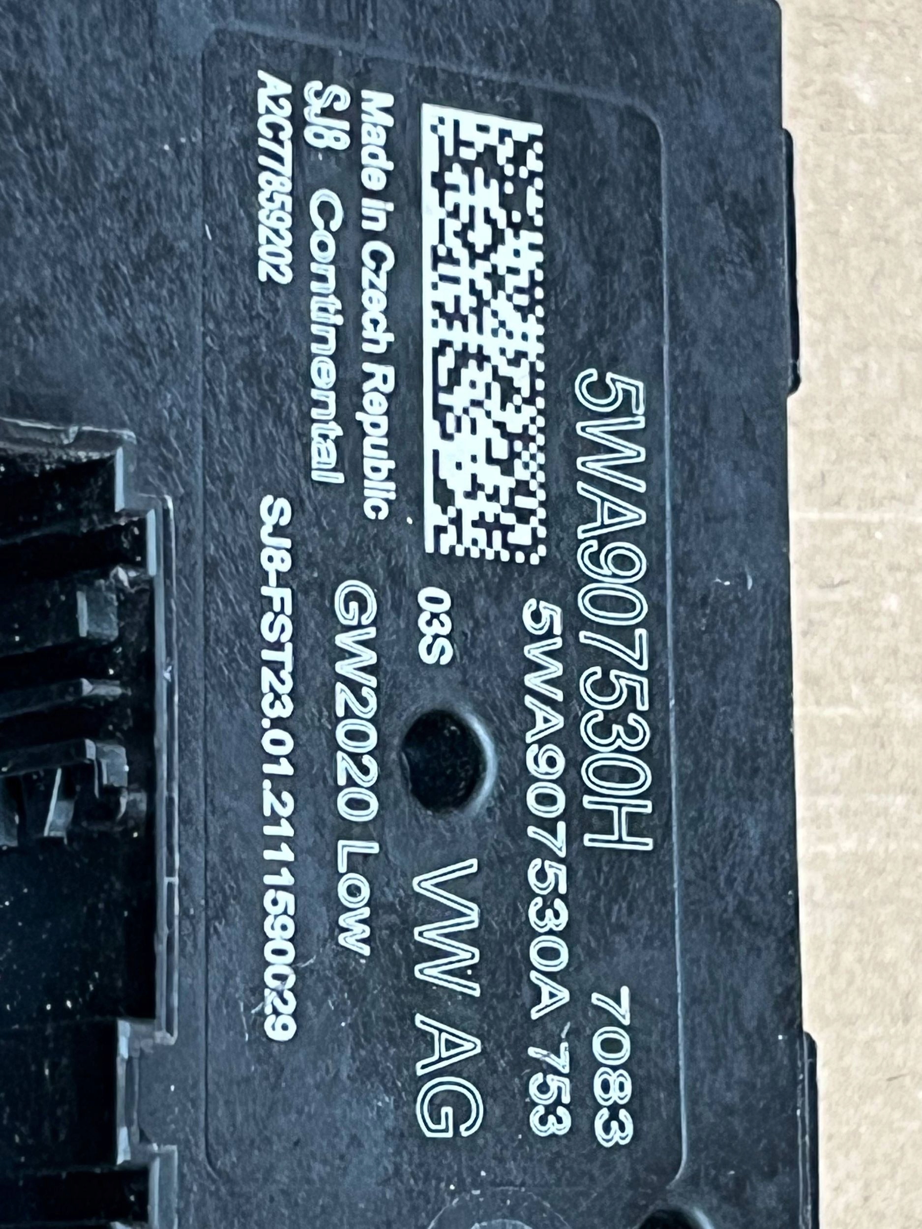 control unit GATEWAY VW AUDI SKODA 5WA907530H !J