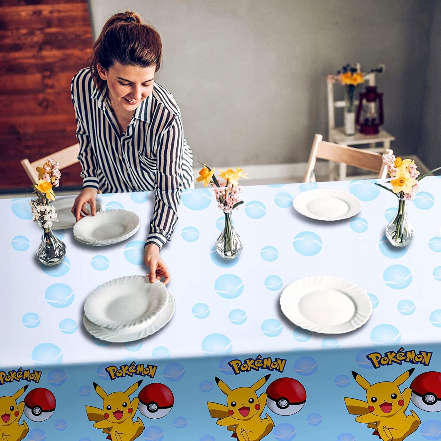 Motyw Urodzinowy Picachu Dekoracyjny Obrus 2PCS Materiał wykonania cerata