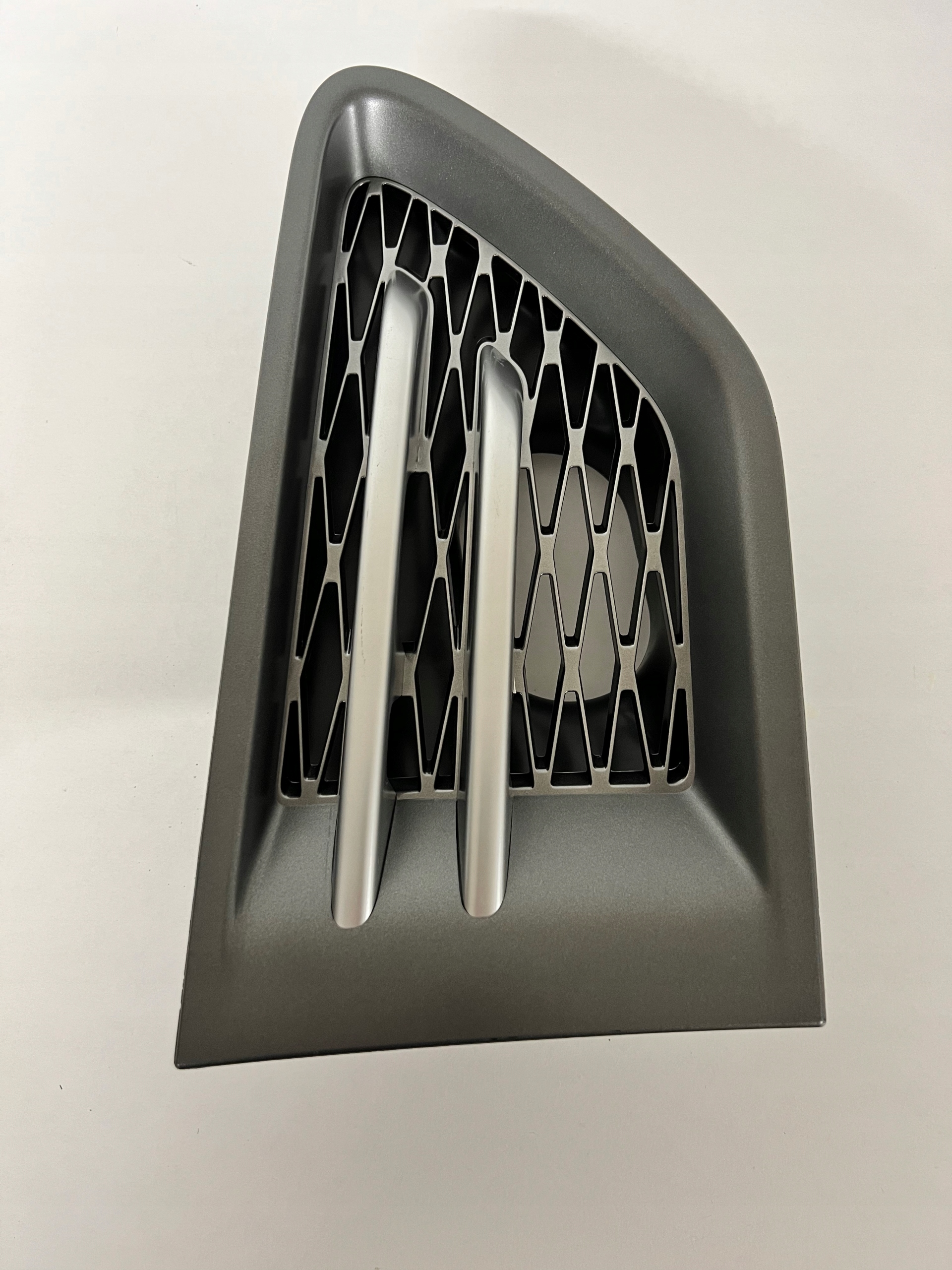 Kratka Błotnika Range Rover Sport Lift NOWA Numer katalogowy części AH32-16A414