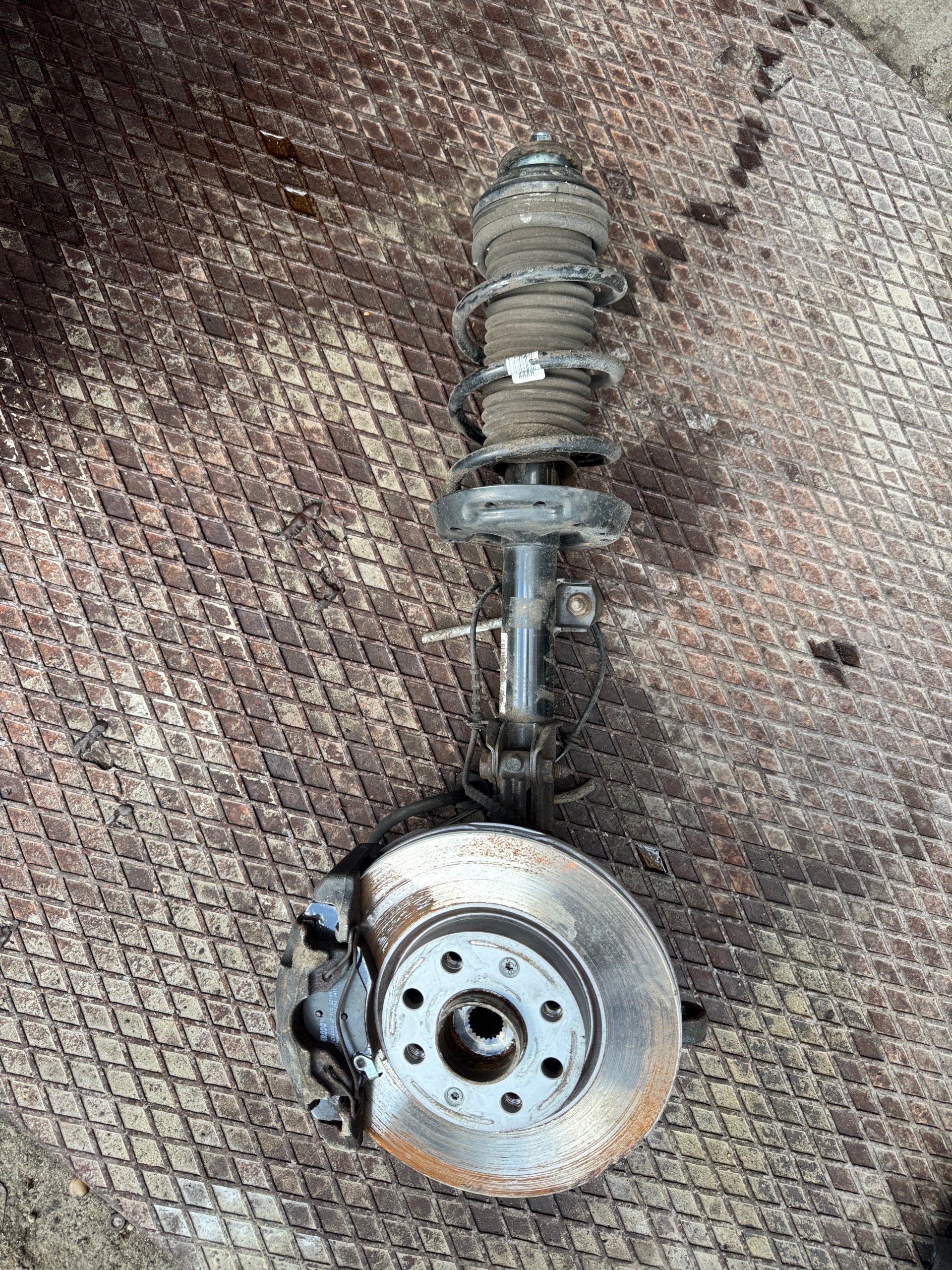 OPEL CORSA E ADAM swing KOPYTO shock absorber left front 1.2 1.4