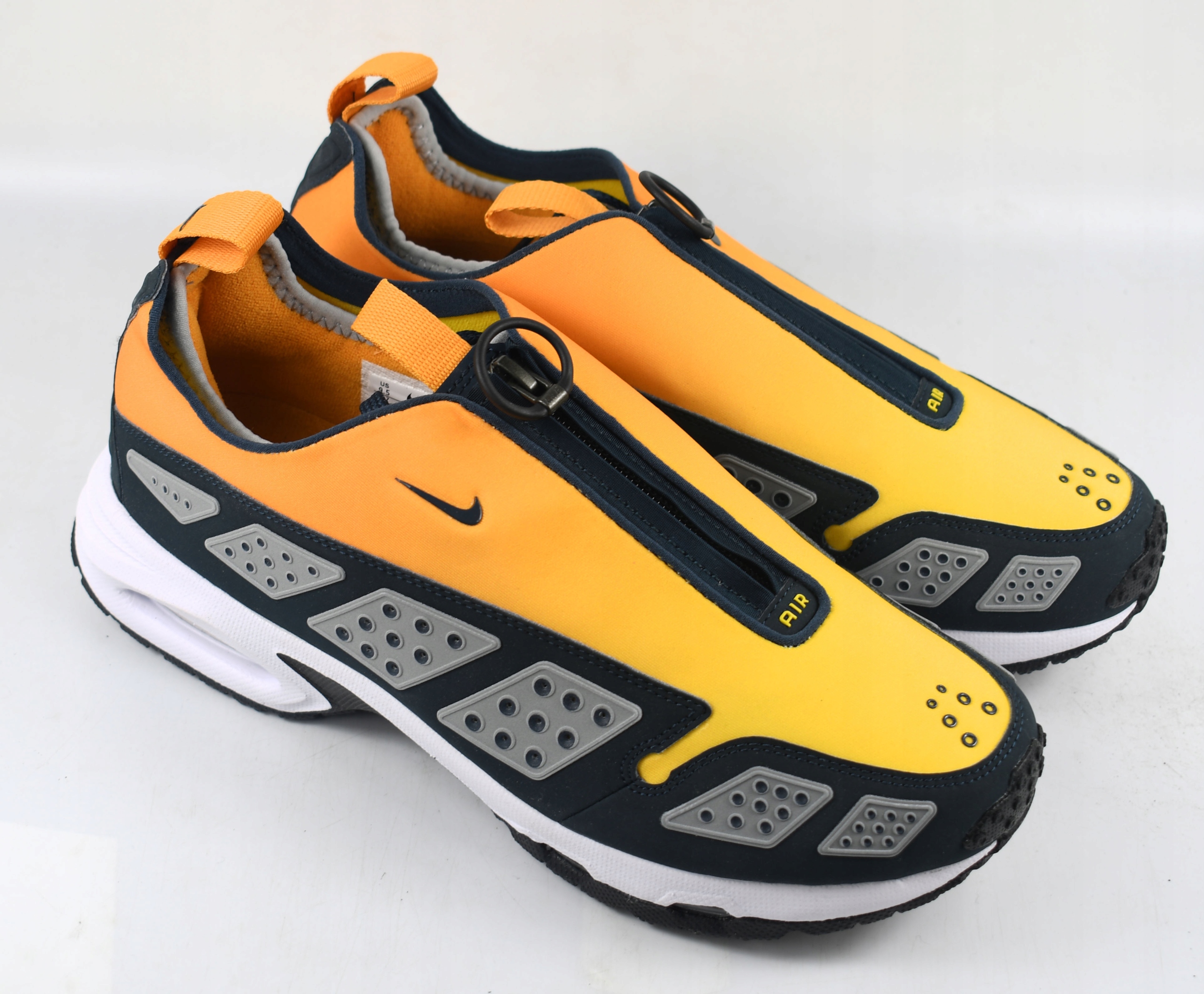 Sportovní boty na zip Pohodlné Nike Air Sunder Max HJ8080-700 vel.