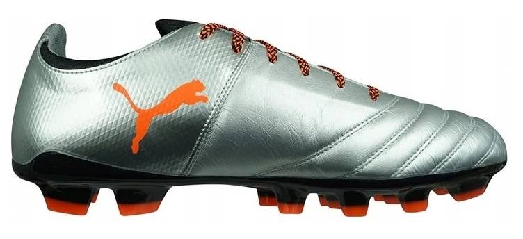 Fotbalová Obuv Puma Korkové One 2 Hg 104983-03 Roz 40,5