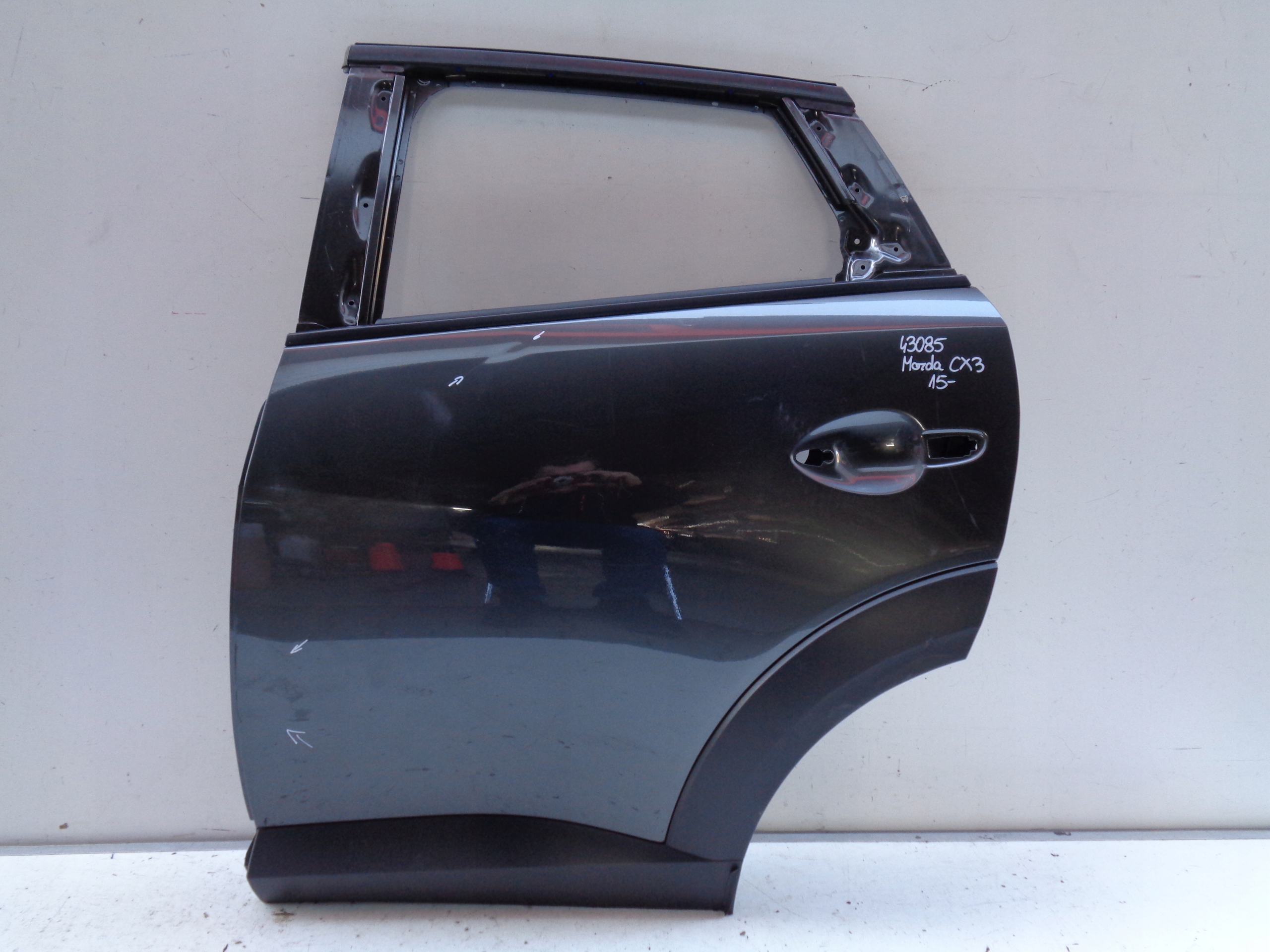 door left rear. MAZDA CX3 15- NR 43085