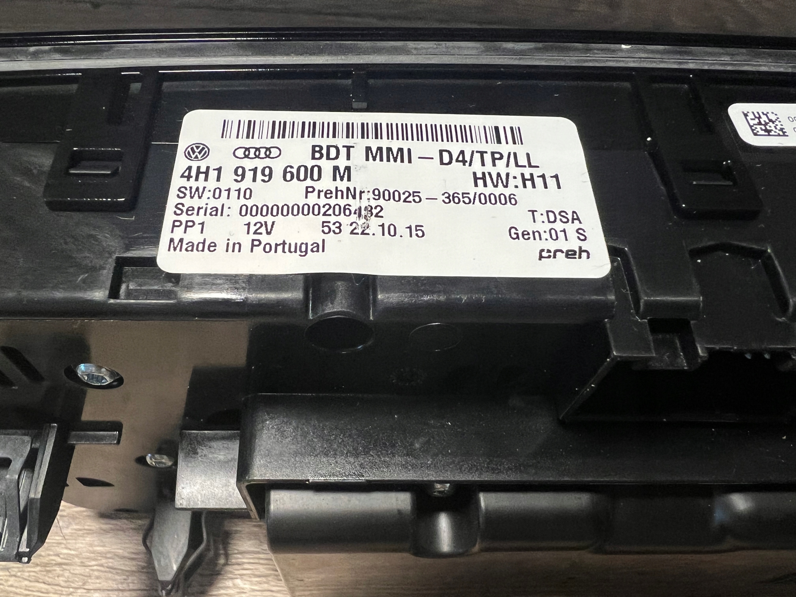 PANEL STEROWANIA MMI AUDI A8 D4 4H1919600M Typ samochodu Samochody osobowe