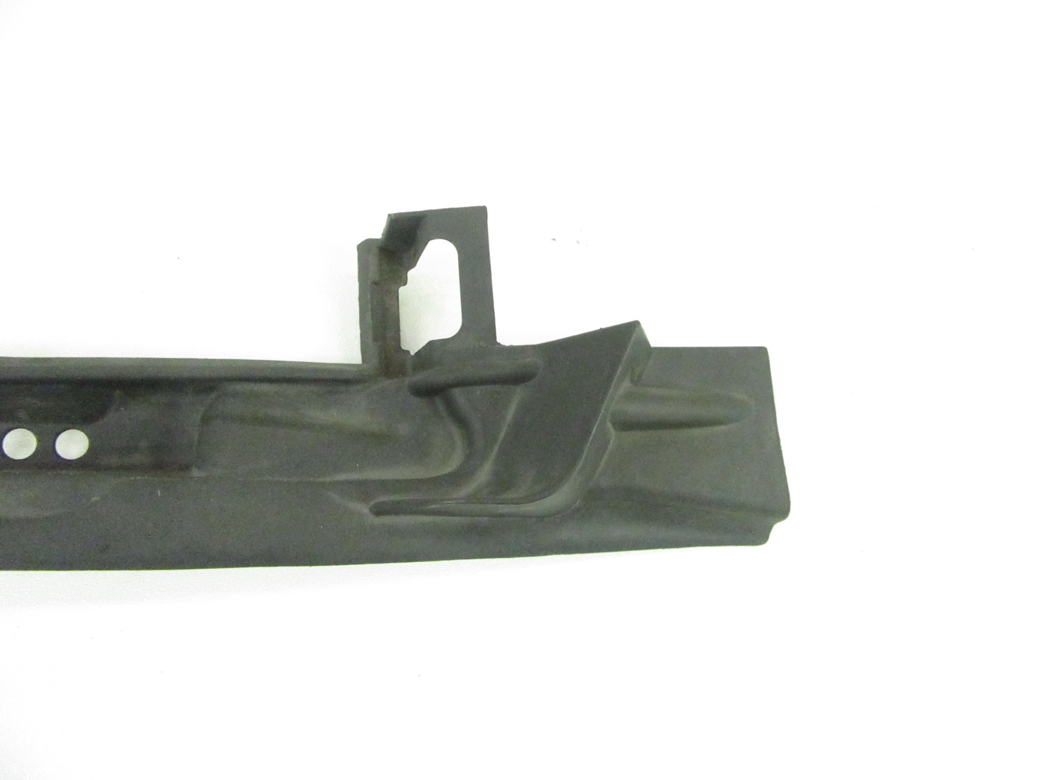 drain air left cover dolotu left BMW e60 e61 e63 e64