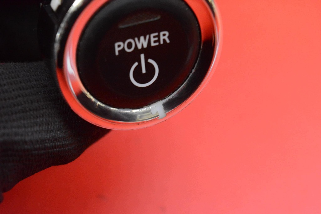 ignition key button START/STOP 8610A133 MITSUBISHI OUTLANDER III 12