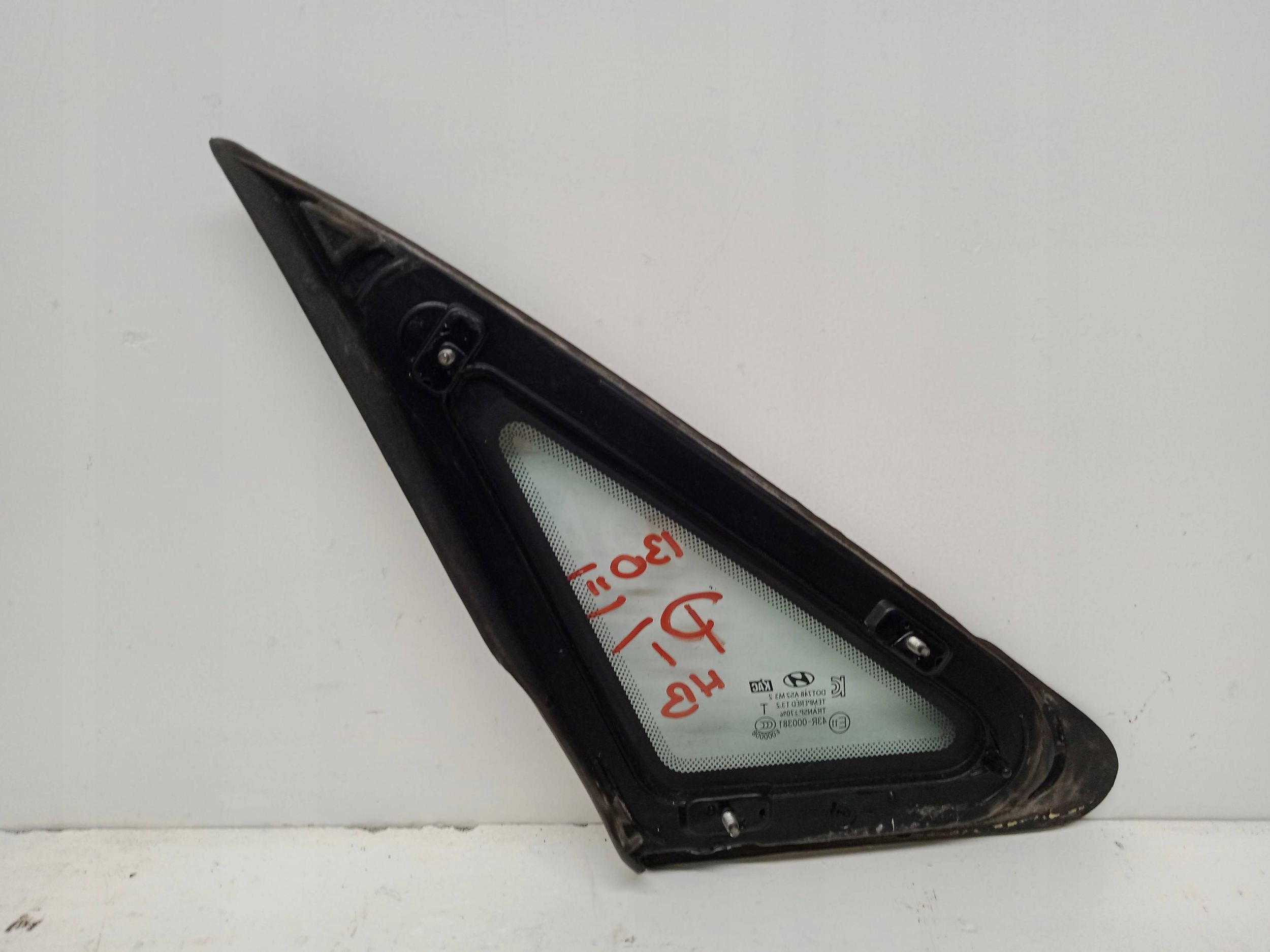 HYUNDAI I30 II HB window bodywork right rear part CHROM 2012