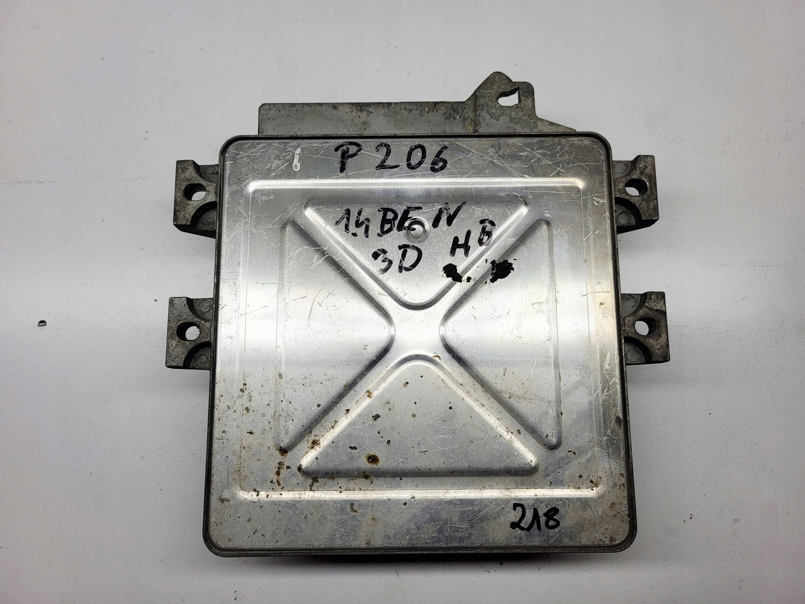 computer control unit of the engine PEUGEOT 206 1.4B IAW1AP.83 9639908180