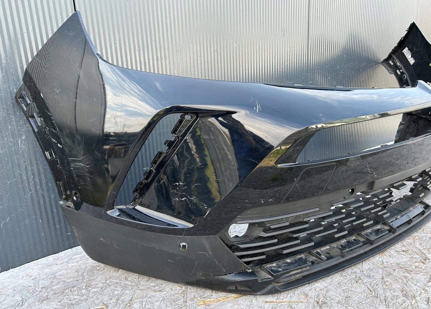 bumper front front OPEL MOKKA B II 20- PDC