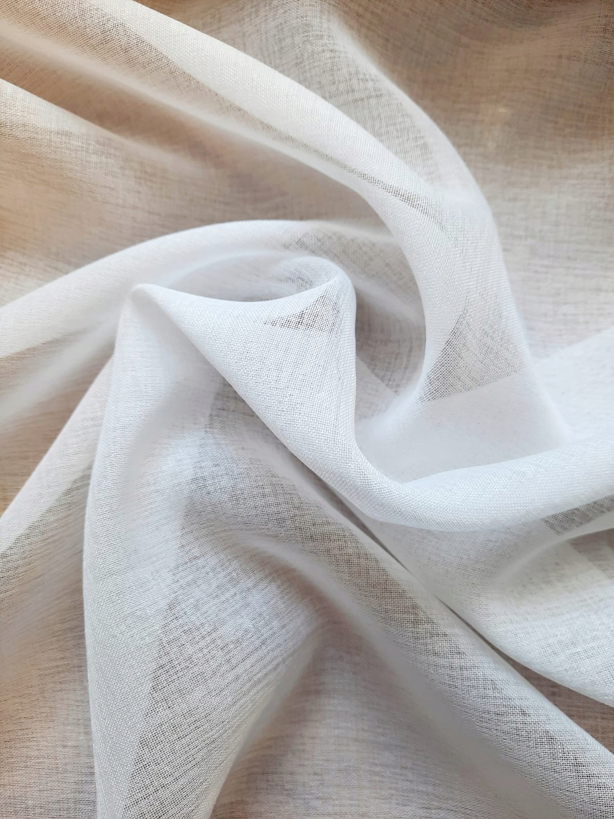 

Tkanina biała 300cm Batyst, metraż