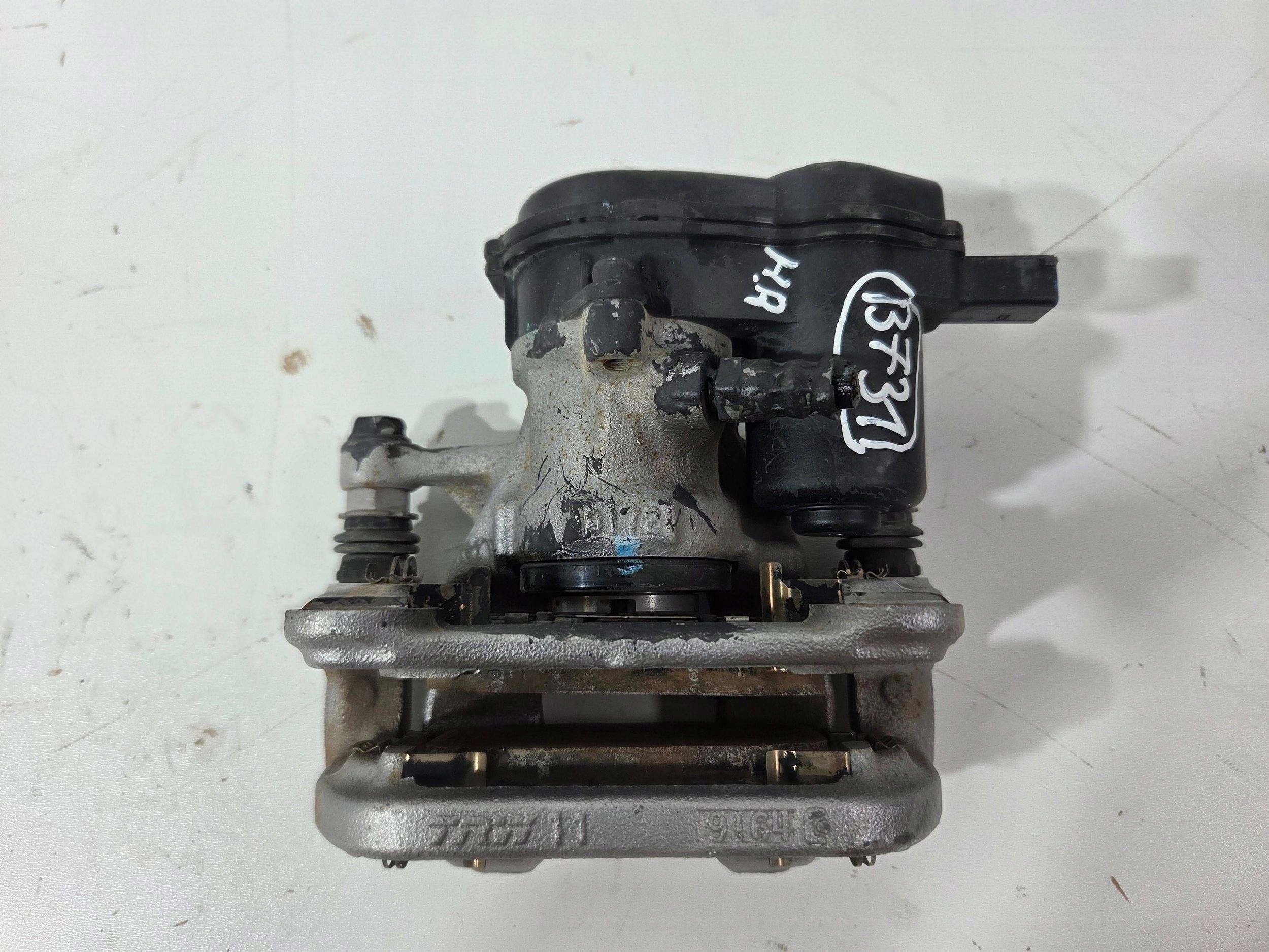 Jeep Compass II caliper brake rear right 55611 (B731)