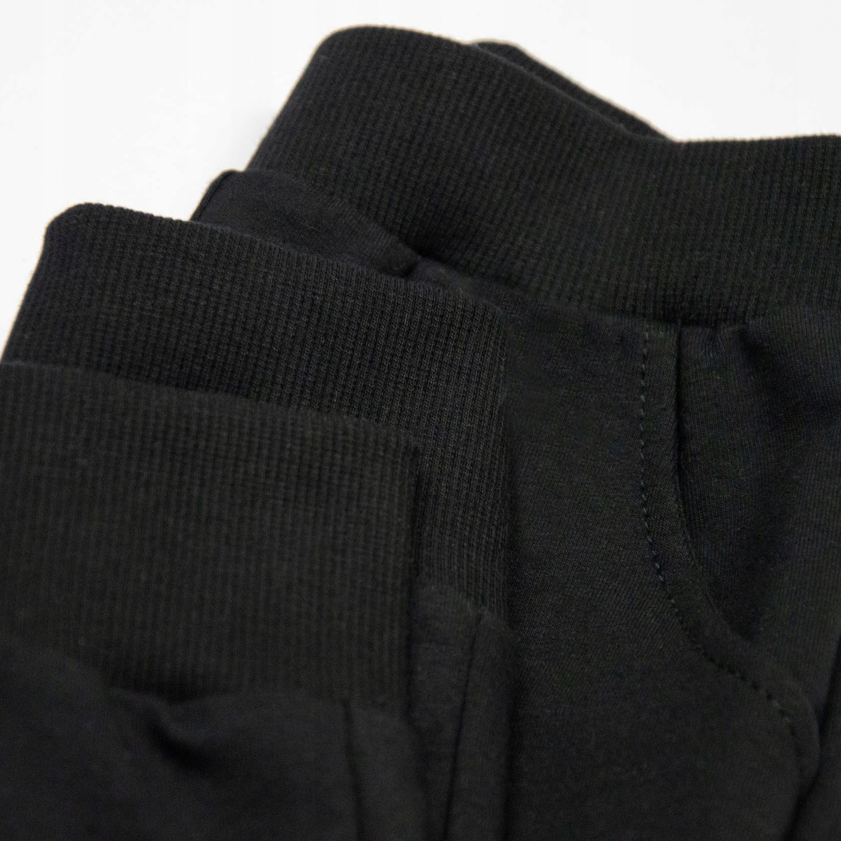 DRESOWE SPODNIE SLIM szczupłe czarne 110 Marka CiuchCiuch