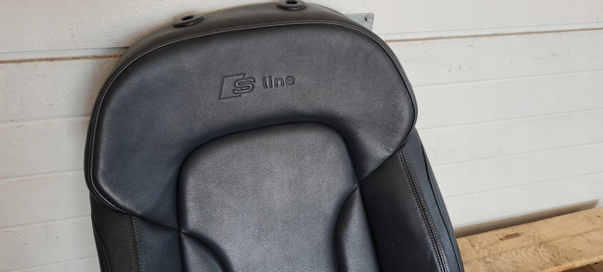 Q5 8R leather side seat left front SLINE MILANO