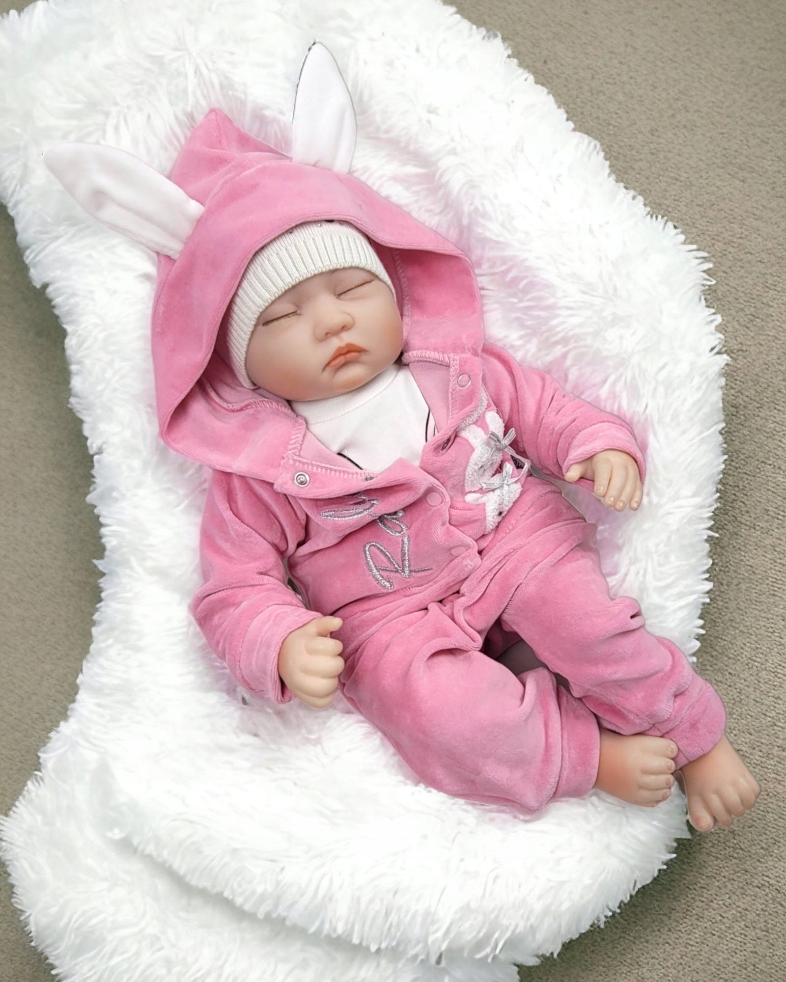 KOMPLET NIEMOWLĘCY DLA DZIEWCZYNKI 3 CZĘŚCIOWY 62 Wiek dziecka 0 +