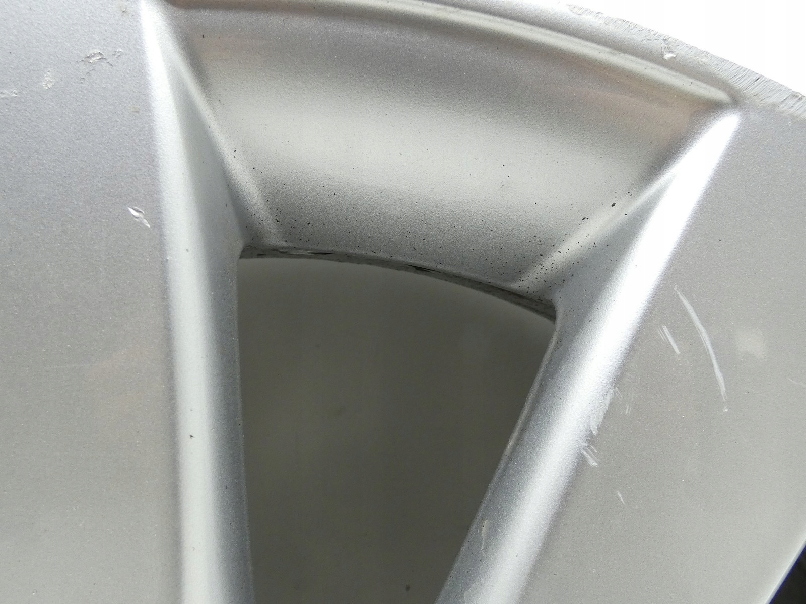 disk kolo disk R16 AUDI A1 8X 5X100 7,0J ET 34 8X0601025BB