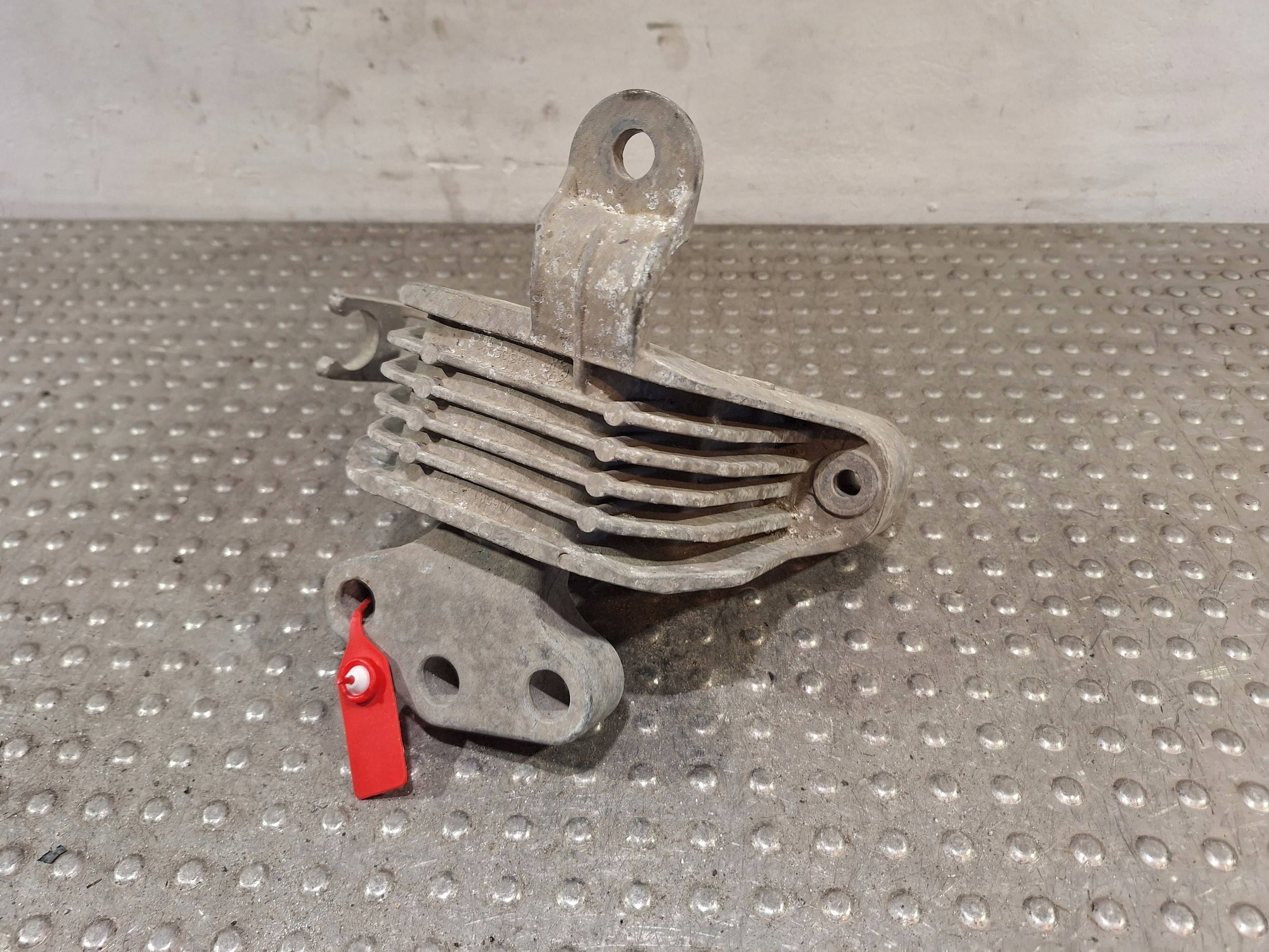 holder engine mount 13347451 OPEL ASTRA J ZAFIRA C 2.0 CDTI 10
