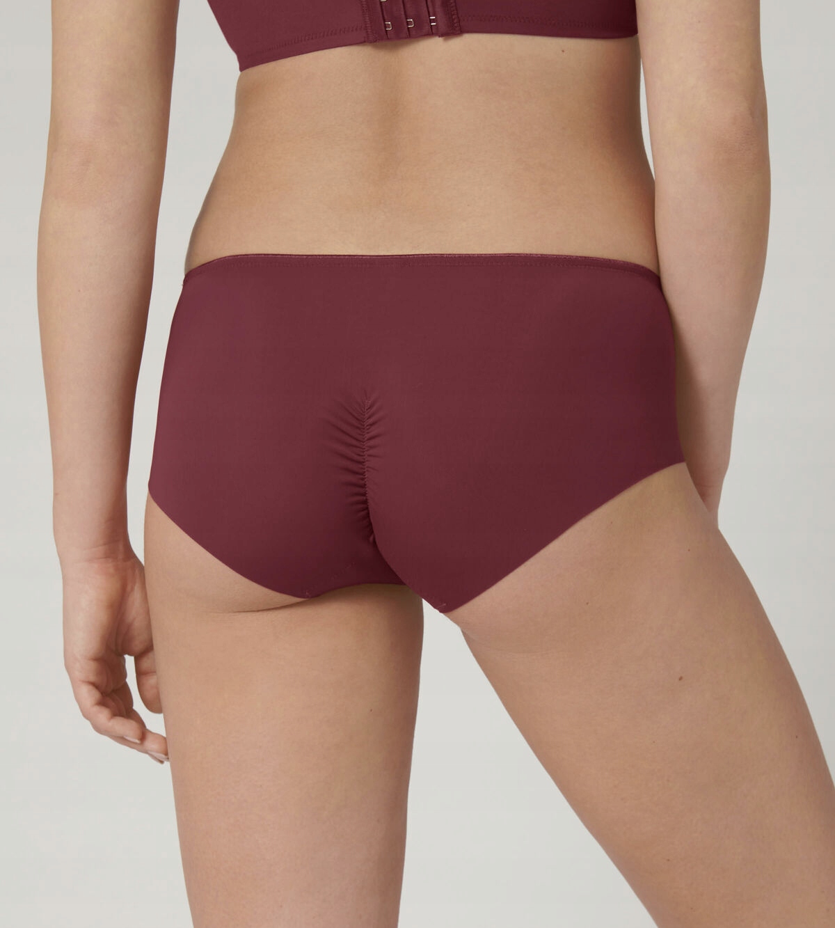 Triumph Essential Minimizer Hipster Burgundy M 38