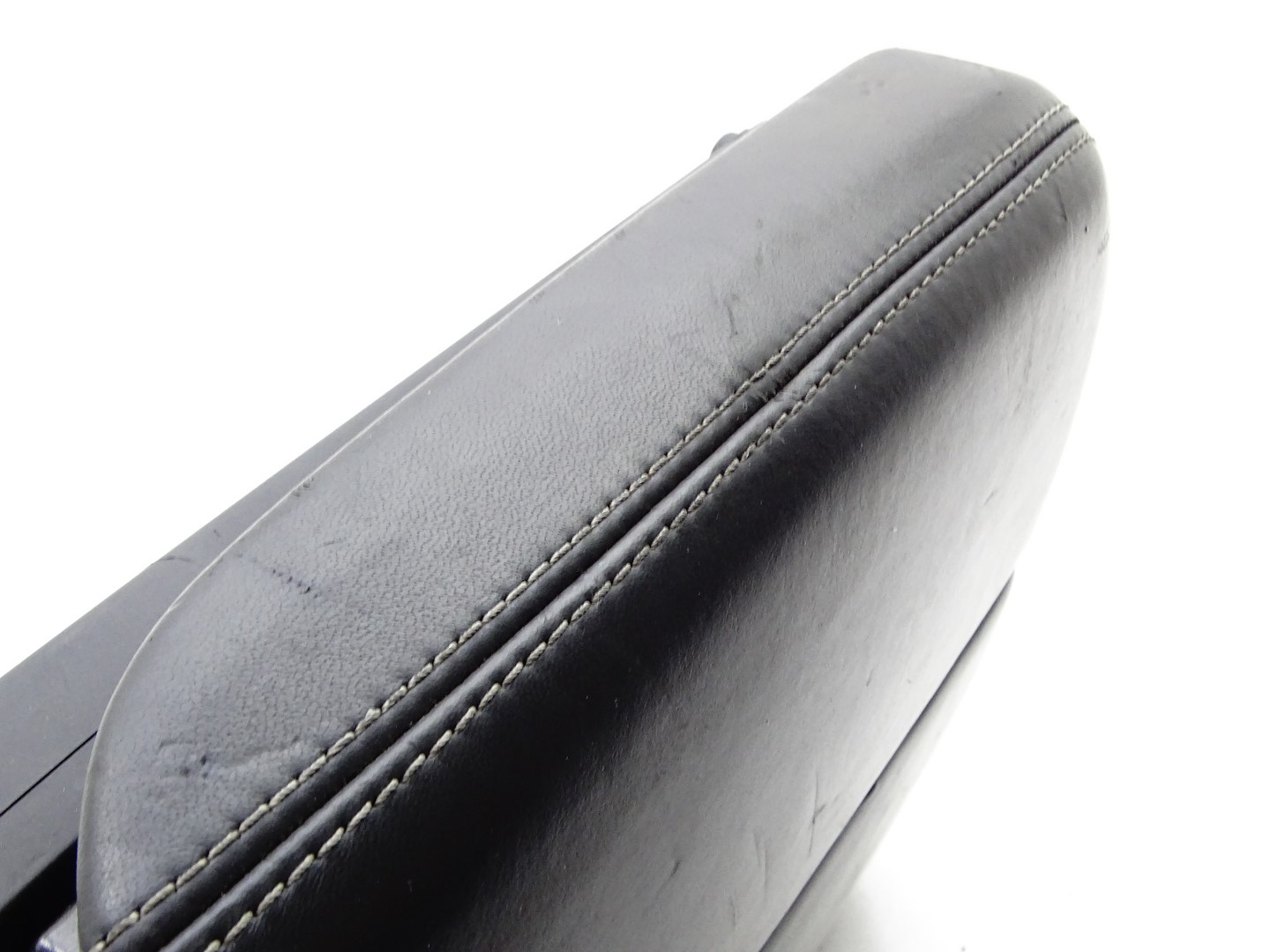 armrest TUNELU central black leather AUDI Q7 4M II 4M0864207AD