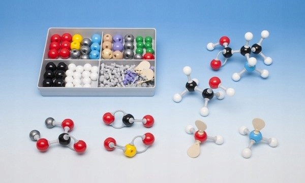 

Zestaw Do Chemii Organicznej I Nieorganicznej