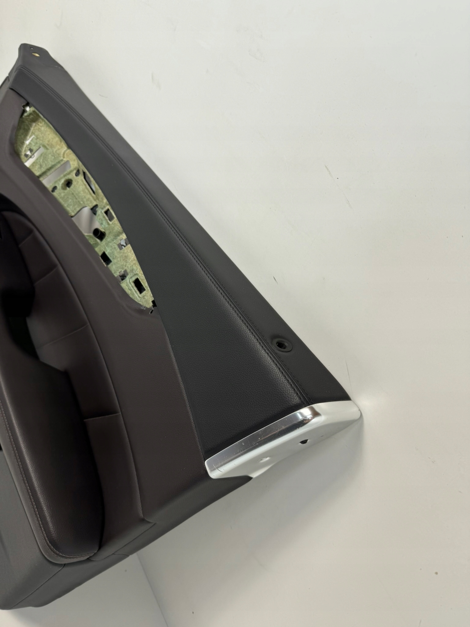 Mercedes W218 CLS side front right EUROPA