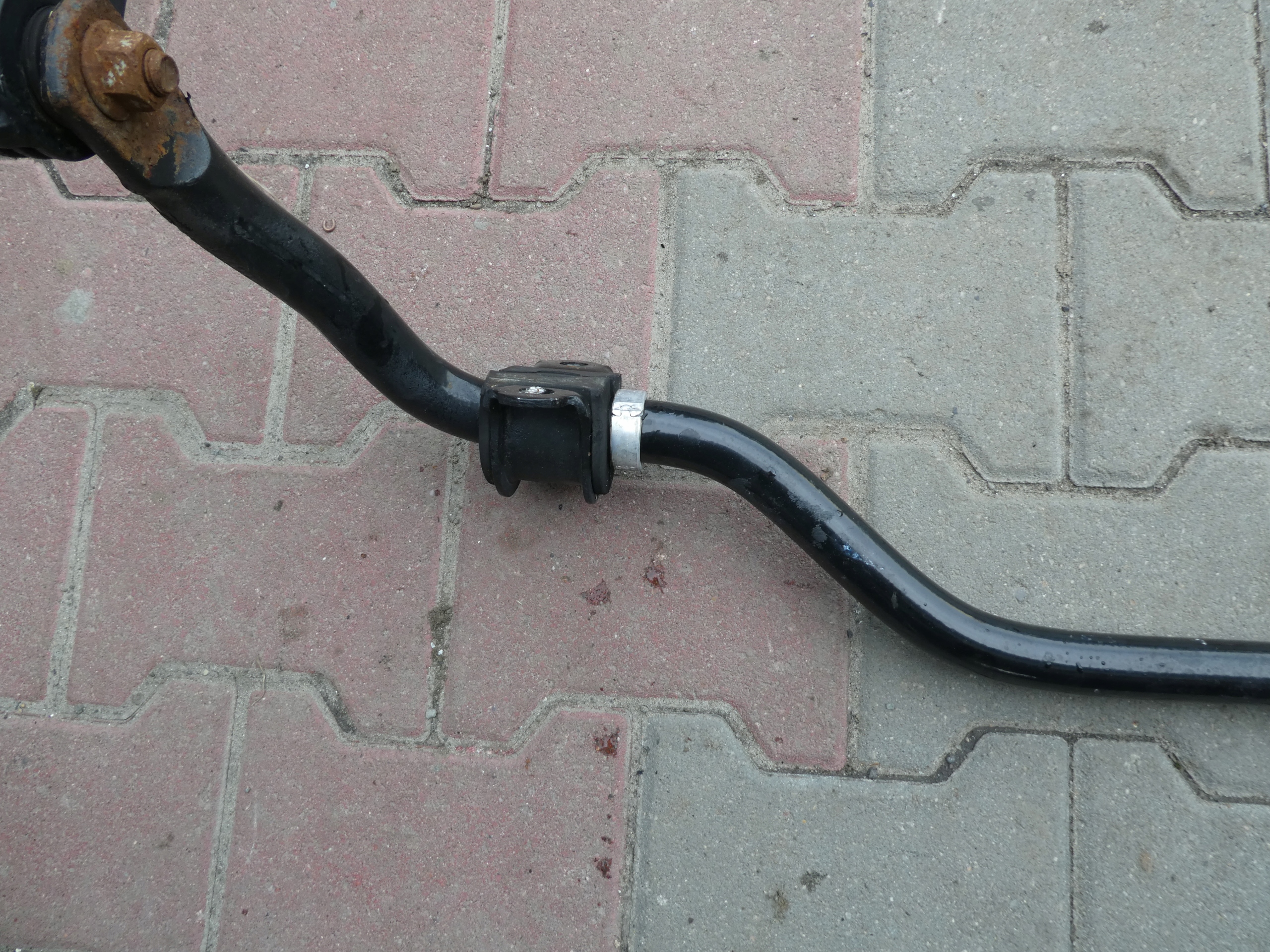VW AMAROK 2H STABILISATOR HINTERACHSE VORNE
