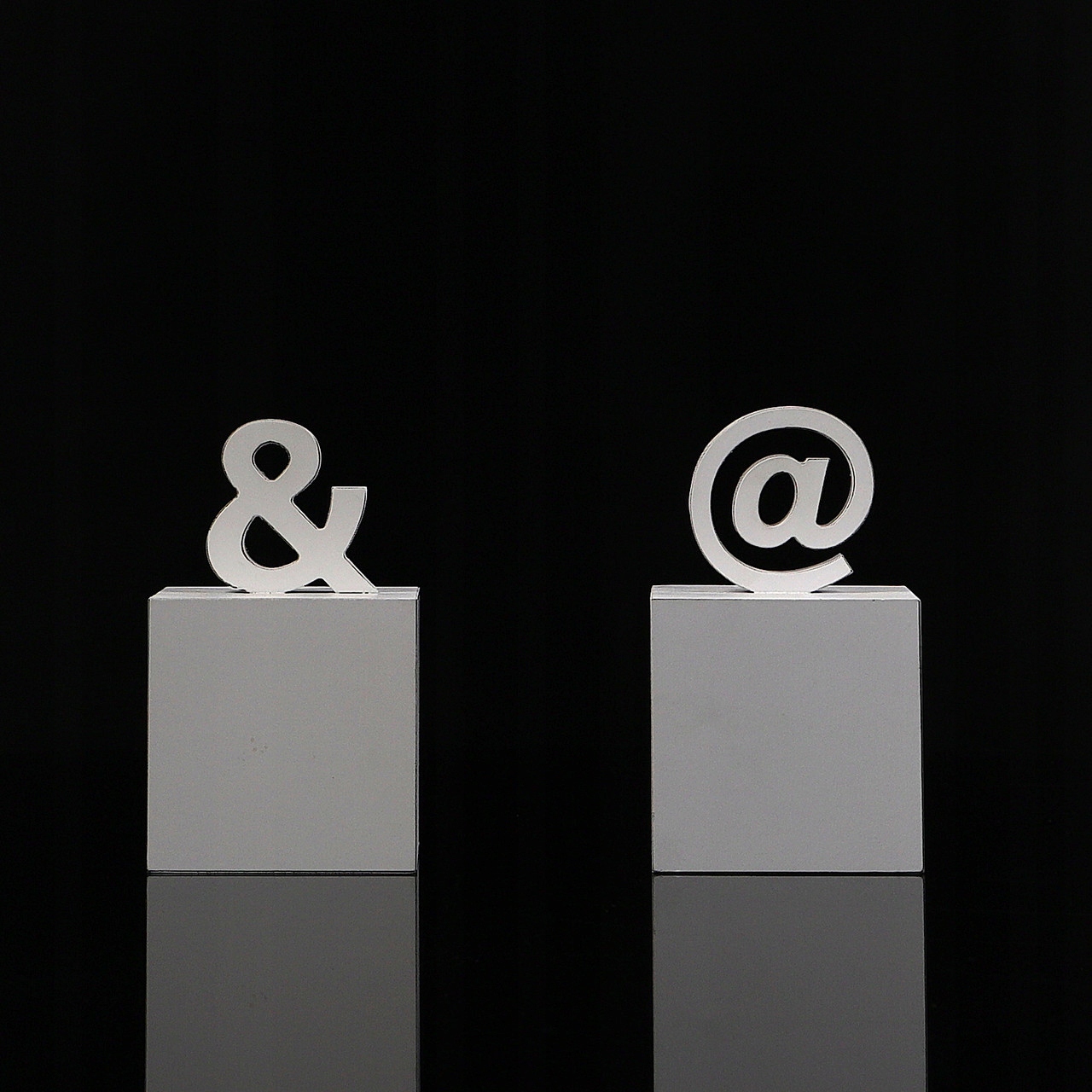 Podpórka do książek komplet 2sztuki 20×10×17cm Marka inna