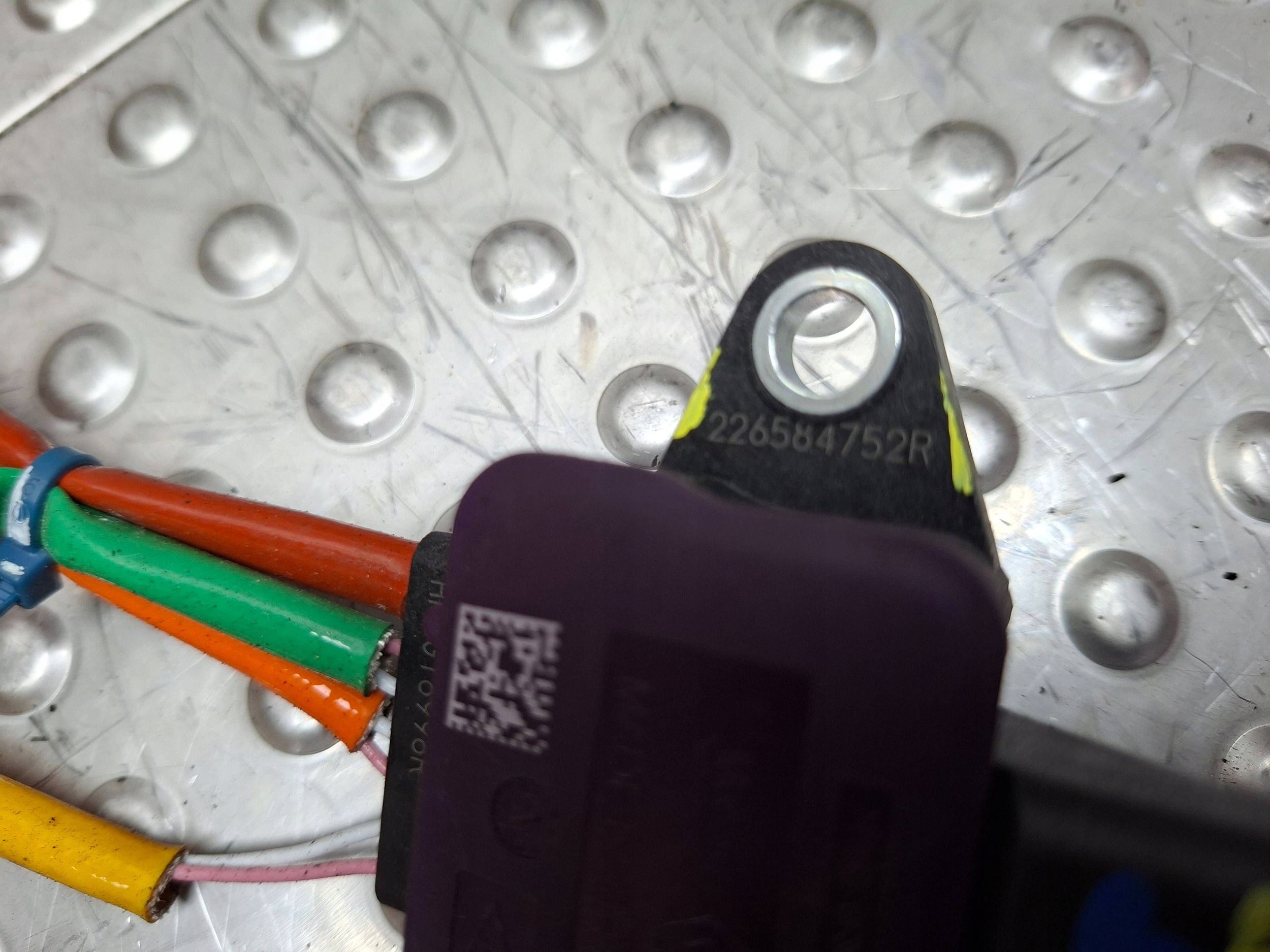 Sensor TEMPERATURY Gase 226584752R RENAULT MASTER III LIFT 2019
