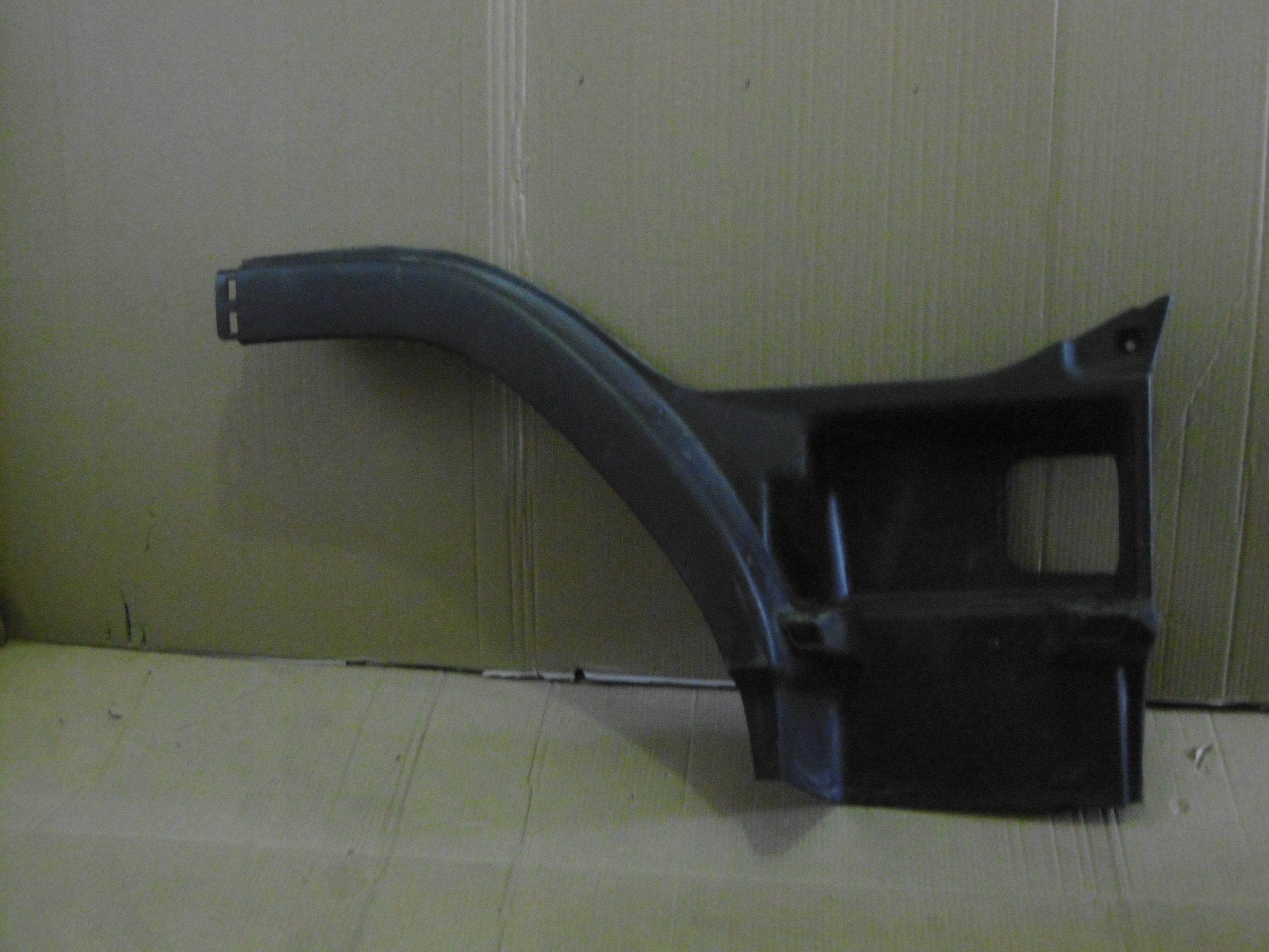 STOPIEŃ STOPNICA VOLVO FM 20529484