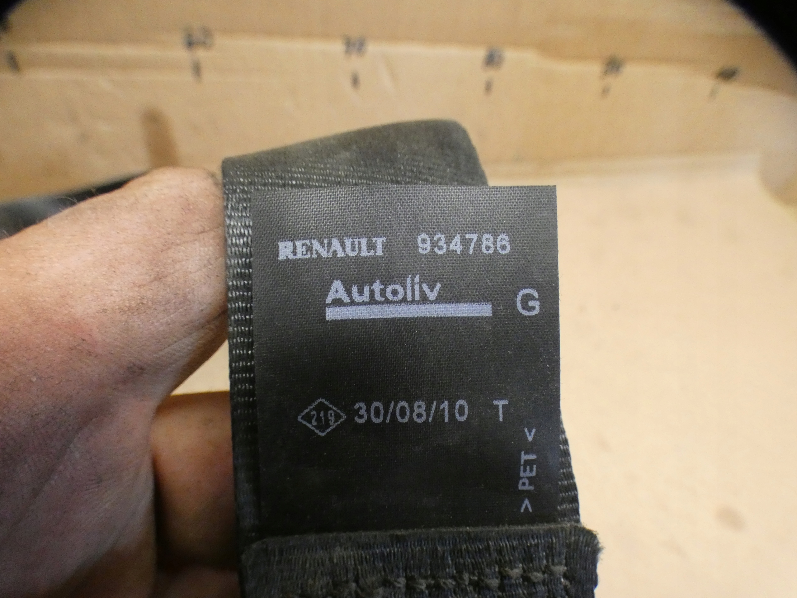 Dacia Logan and tension belt safety right left front 934787