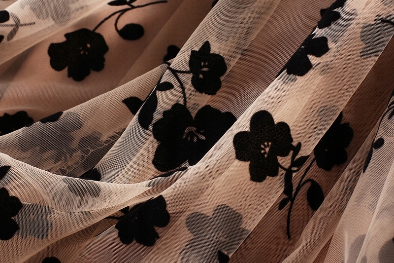 DŁUGA PLISOWANA SPÓDNICA CZESKA SPÓDNICA4XL Wzór dominujący mix wzorów