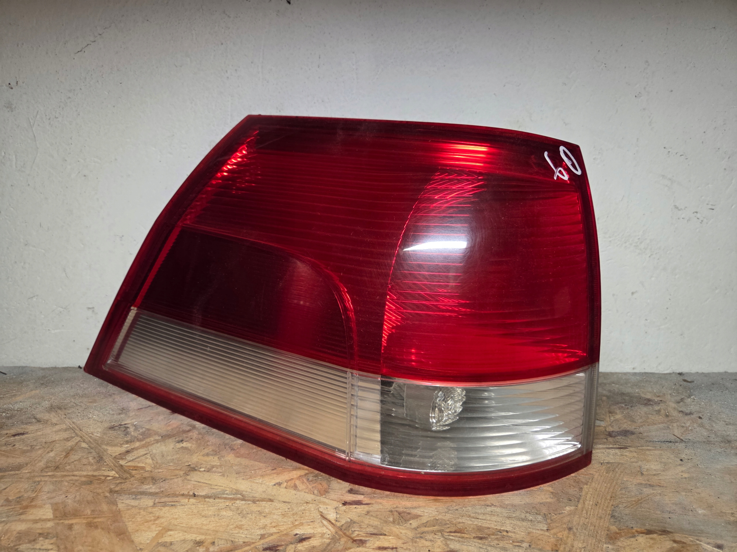 light left rear part left rear OPEL VECTRA C KOMBI 24469461