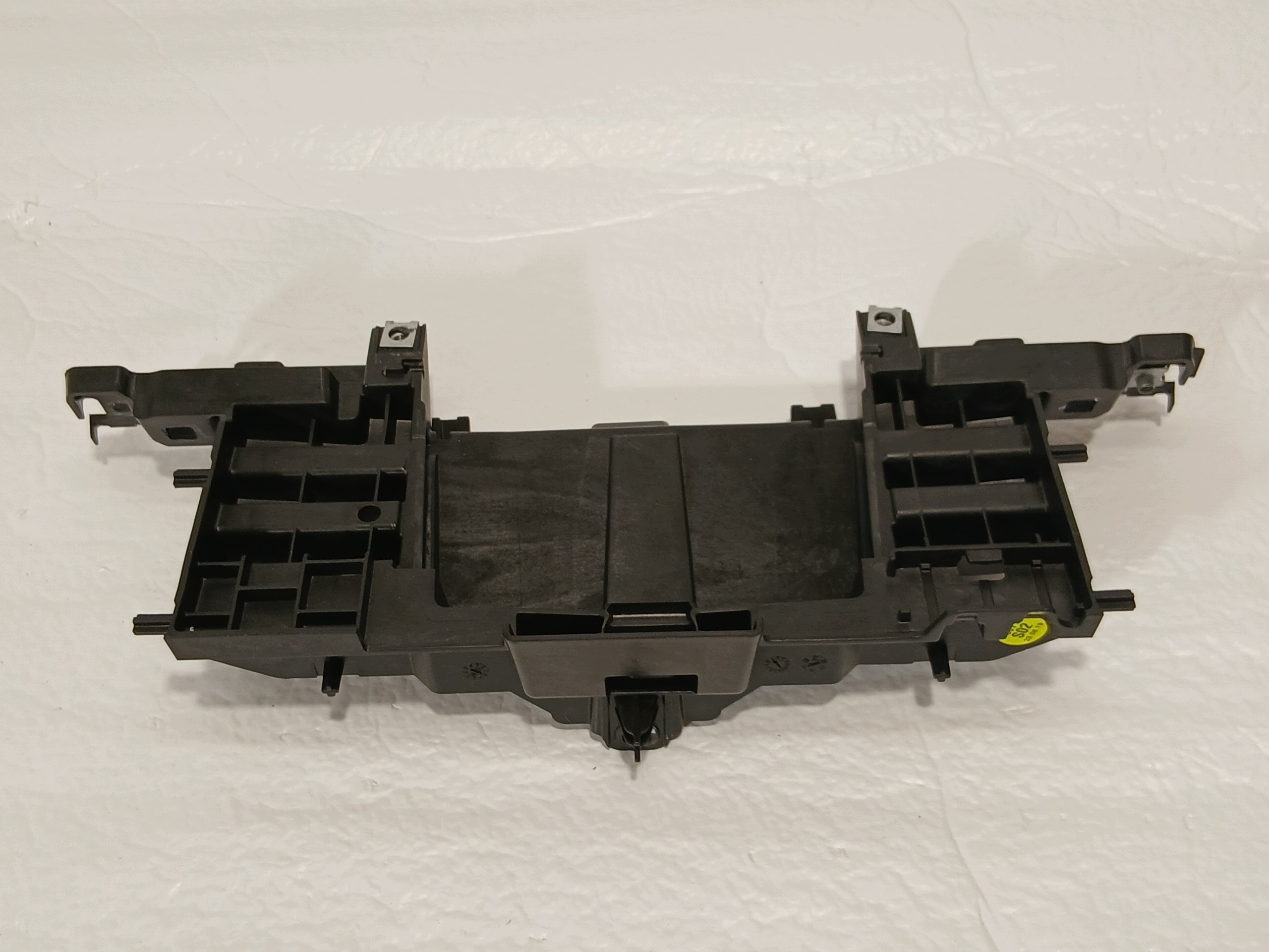 AUDI A4 B9 LIFT Support Support plaque WYSWIETLACZA 8W1857735