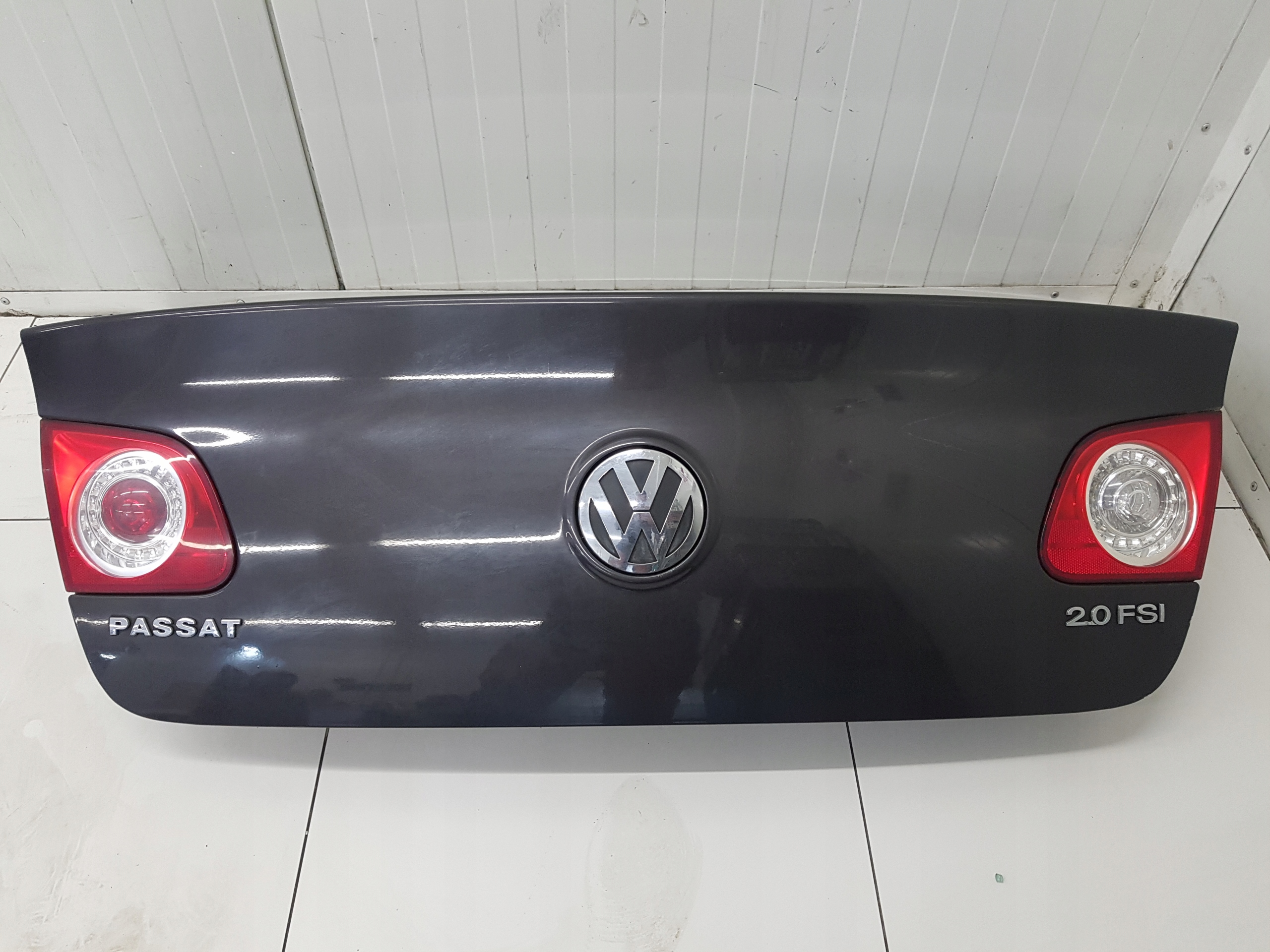 boot doors rear part VOLKSWAGEN PASSAT B6