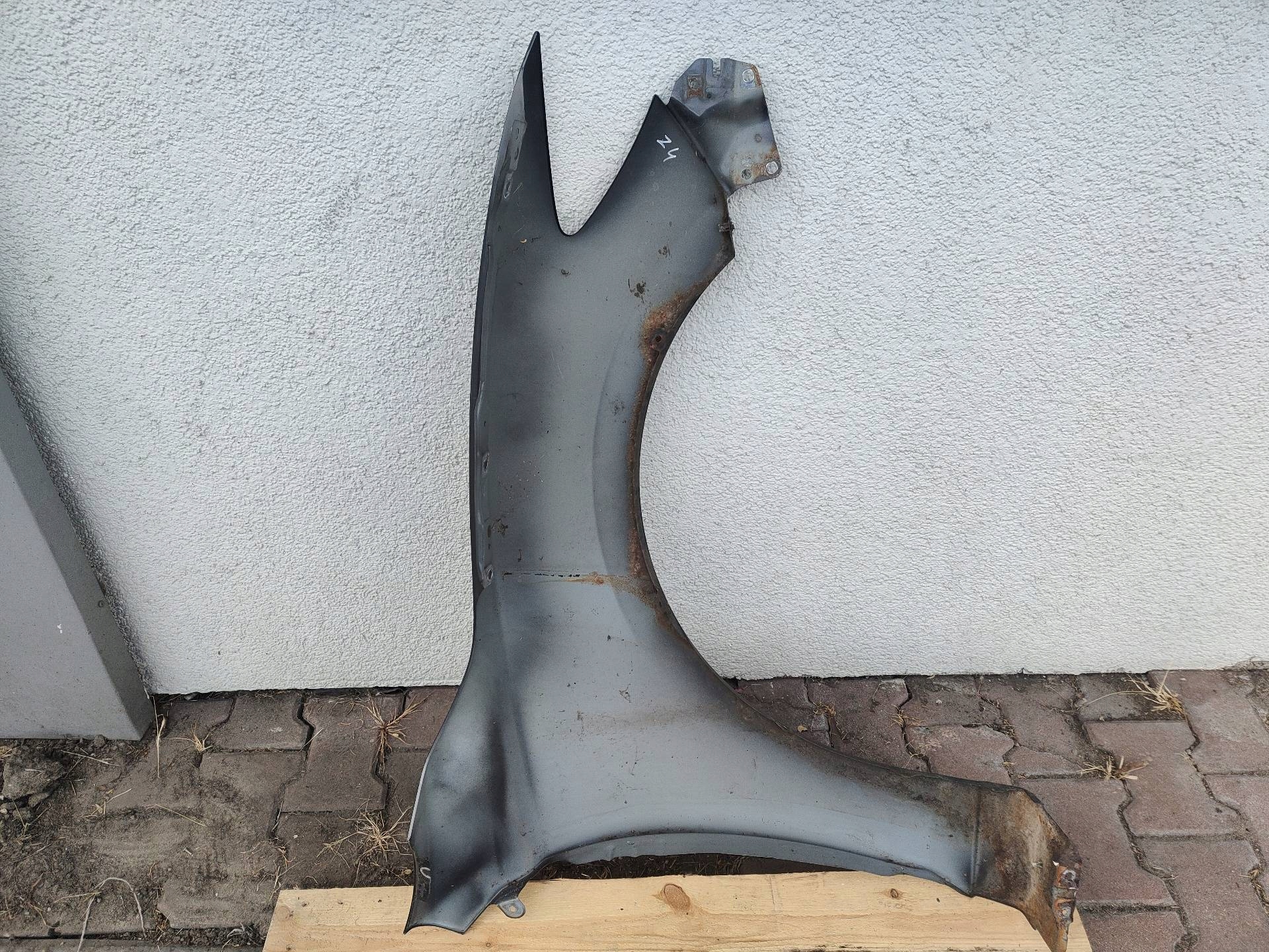 fender front left side Mazda 6 3 GJ 2013