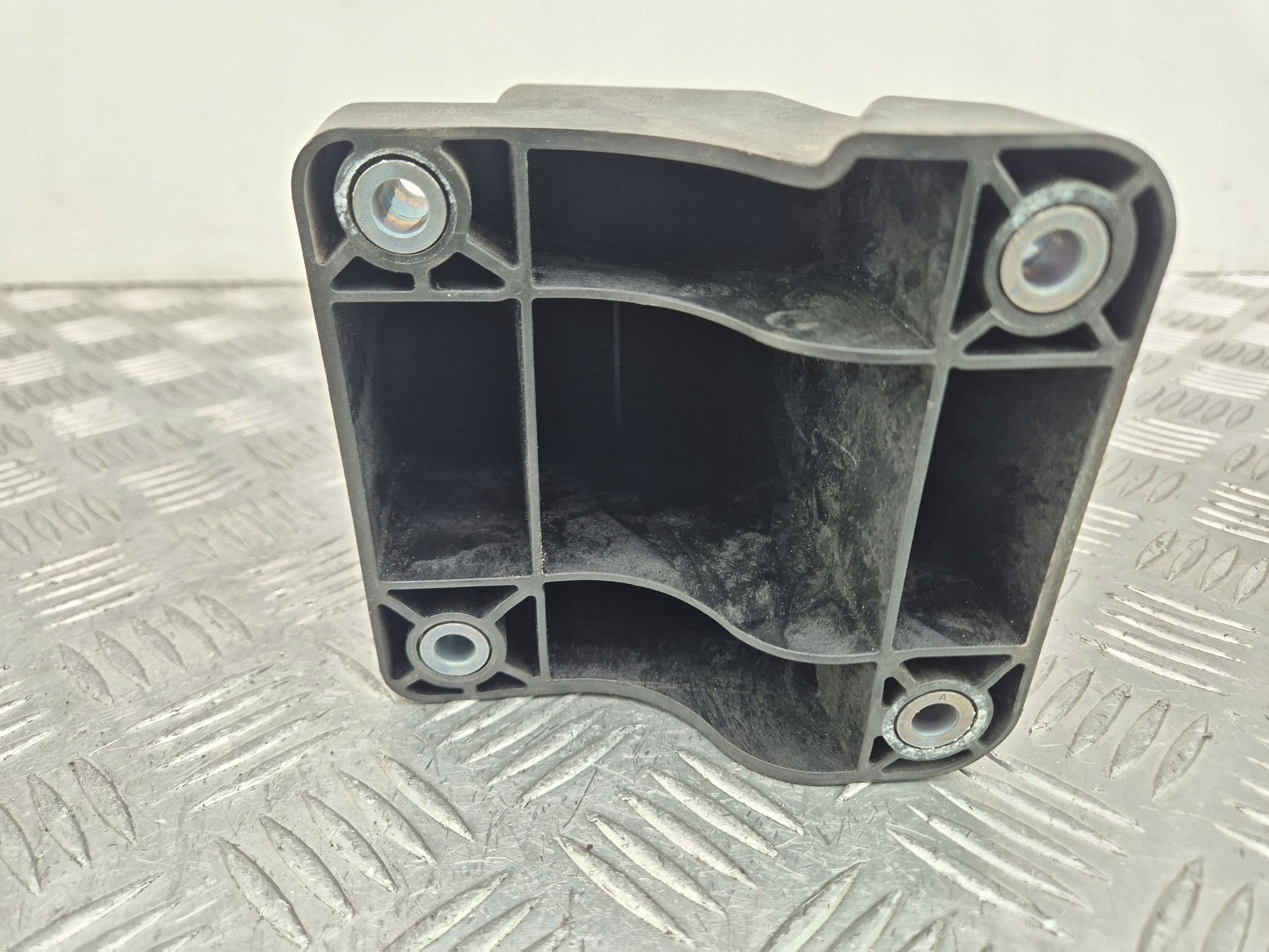 engine mount Mercedes E220d W213 654.920 A6542230100