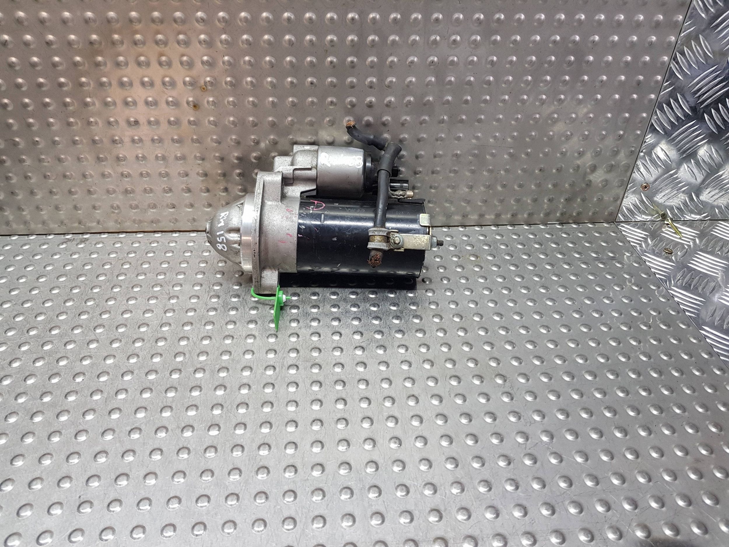 štartér 03G911023A AUDI A4 B6 B7 A6 C6 PASSAT B6 EXEO 1.9 2.0 TDI