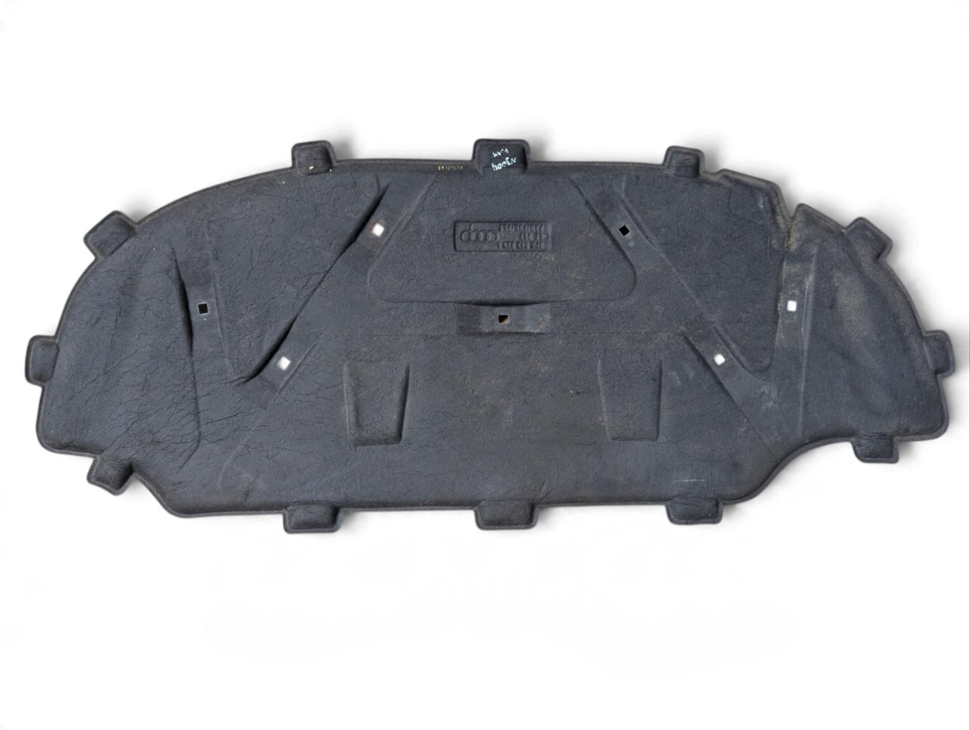 insonorisation du capot moteur Audi A3 8P 2nd facelift 2011 8P0863825L