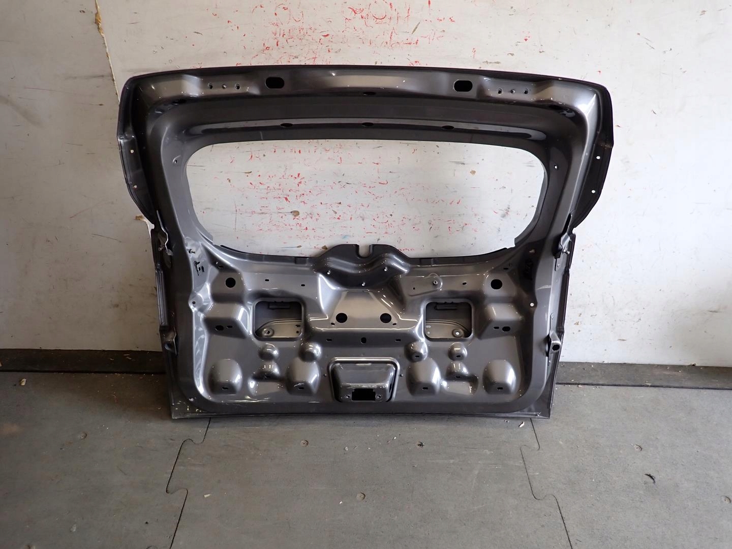 kapota RENAULT CAPTUR a 2013-2019 901523137